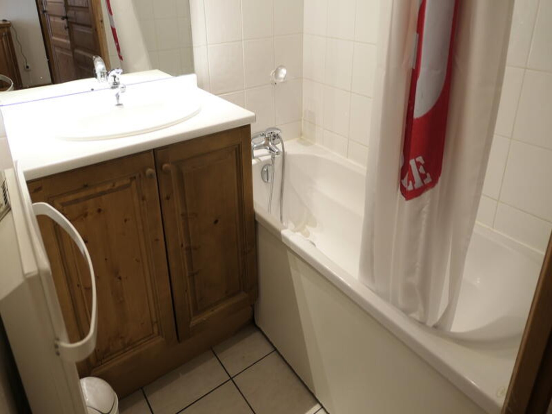 Appartement 6p vlakbij gondel Saint-Gervais met zwembad - foto 16