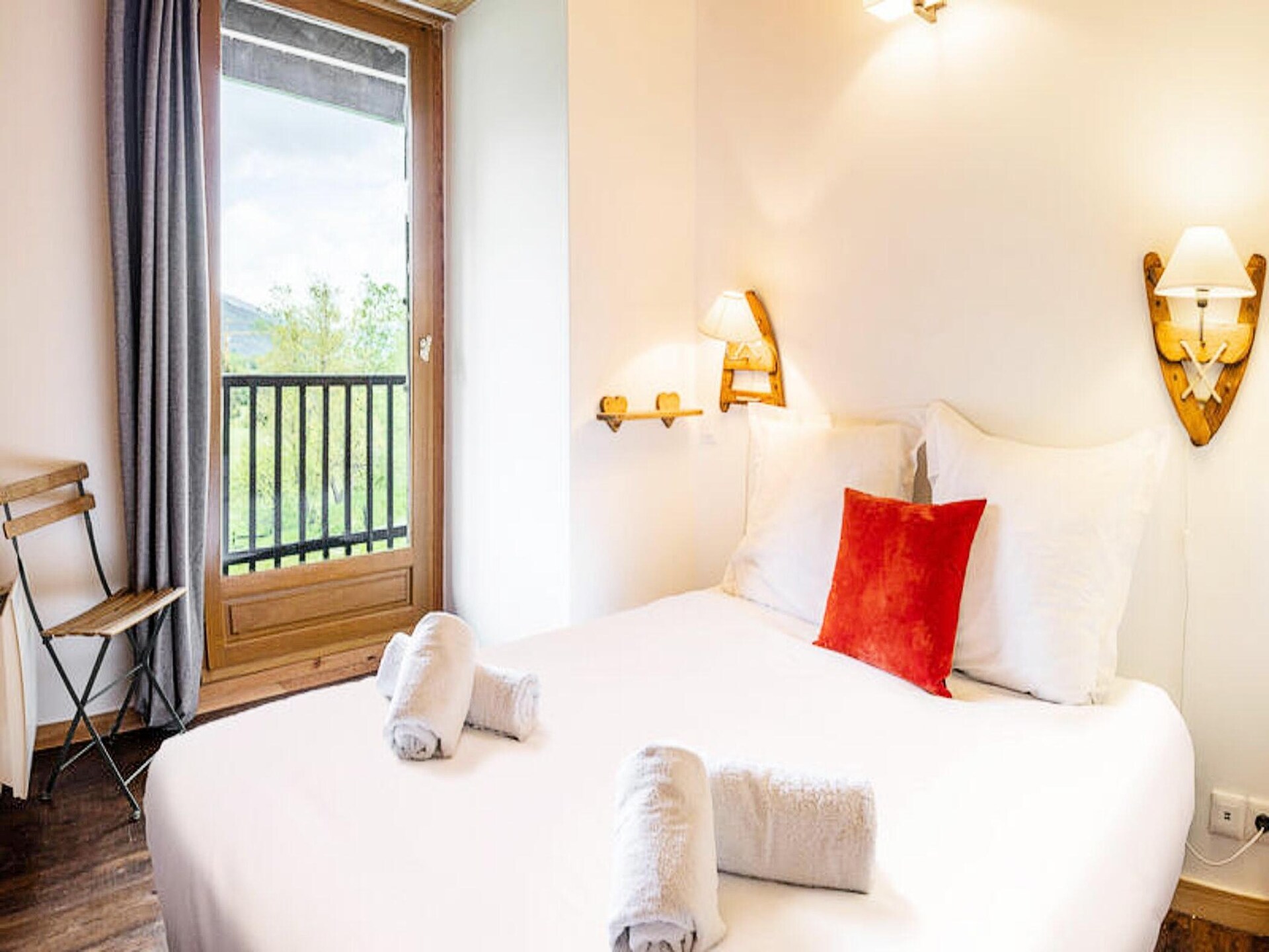 Ruim duplex appartement met bergzicht en tuin in Le Monêtier-les-Bains - foto 11
