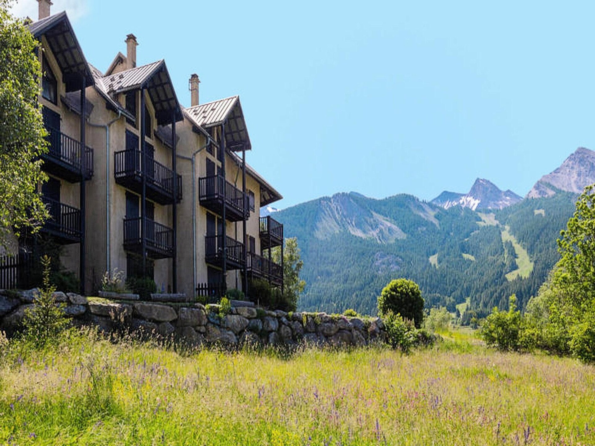 Ruim duplex appartement met bergzicht en tuin in Le Monêtier-les-Bains - foto 21