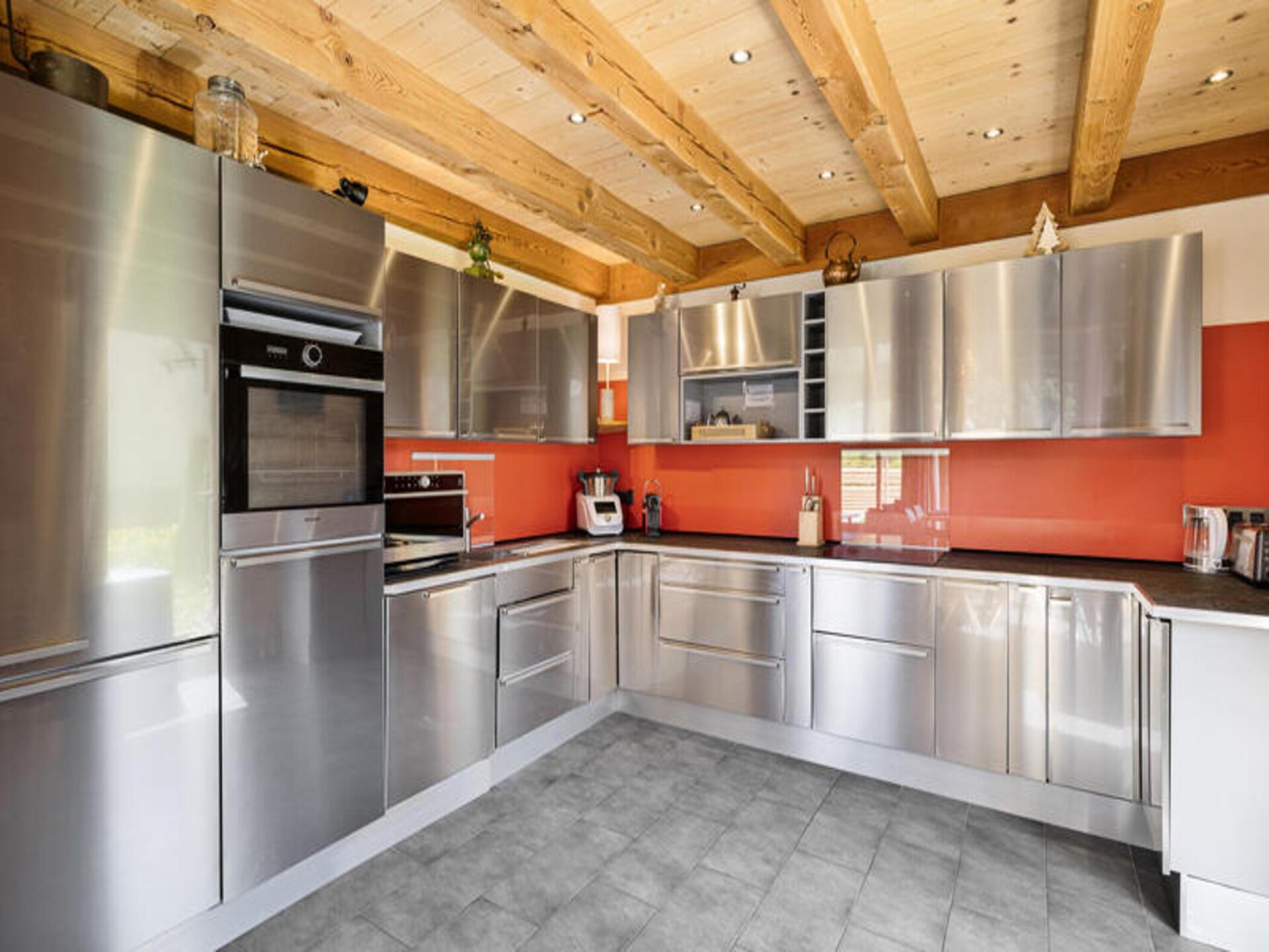 Ruim chalet voor 9 in Le Monêtier-les-Bains met tuin en bergzicht - foto 26