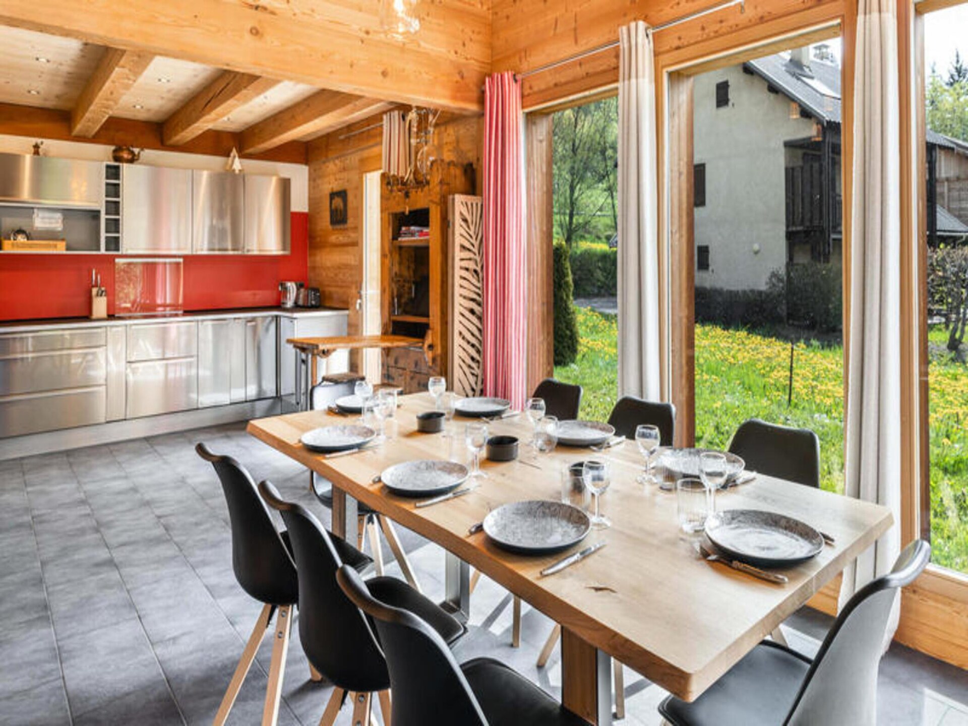 Ruim chalet voor 9 in Le Monêtier-les-Bains met tuin en bergzicht - foto 27