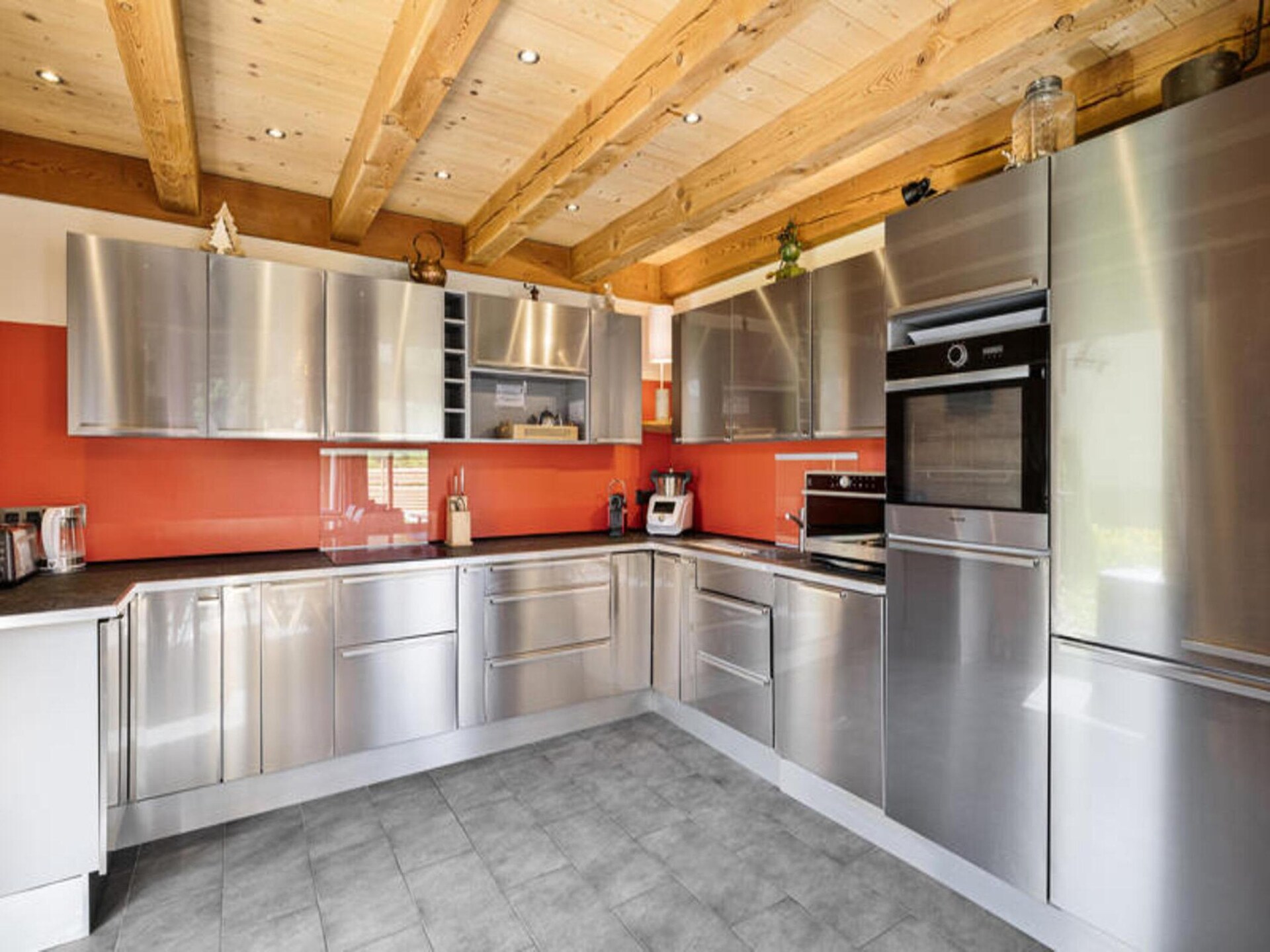 Ruim chalet voor 9 in Le Monêtier-les-Bains met tuin en bergzicht - foto 13