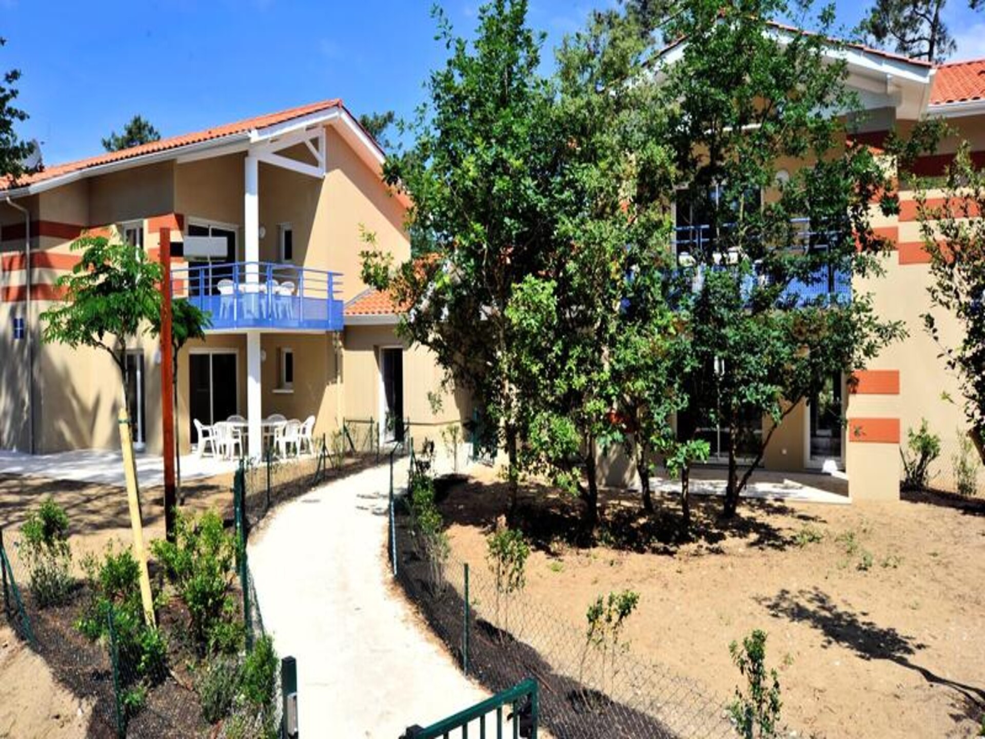 Ruim appartement in Soulac-sur-Mer met tuin, vlakbij de oceaan - foto 12