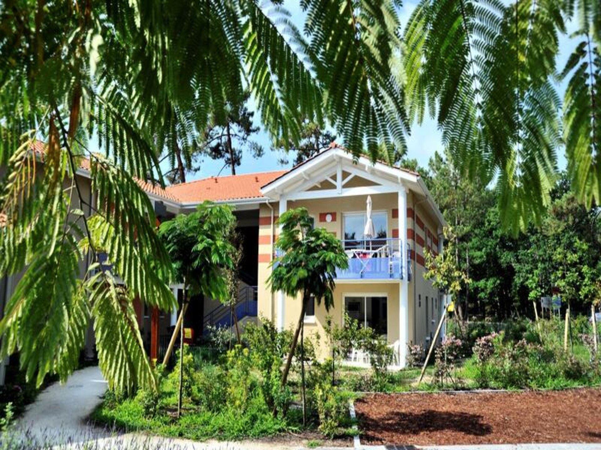 Ruim appartement in Soulac-sur-Mer met tuin, vlakbij de oceaan - foto 14