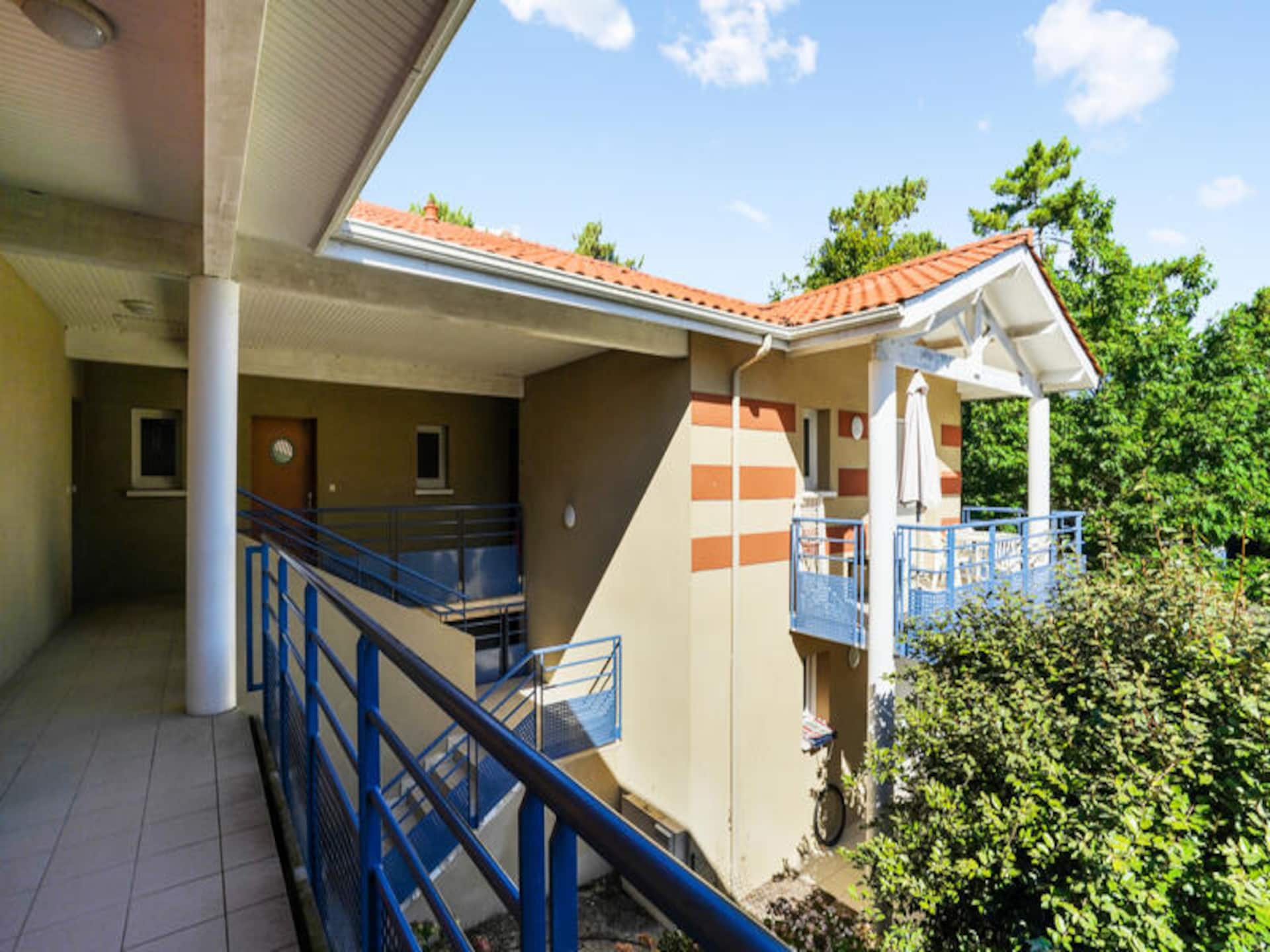 Ruim appartement in Soulac-sur-Mer met tuin, vlakbij de oceaan - foto 16