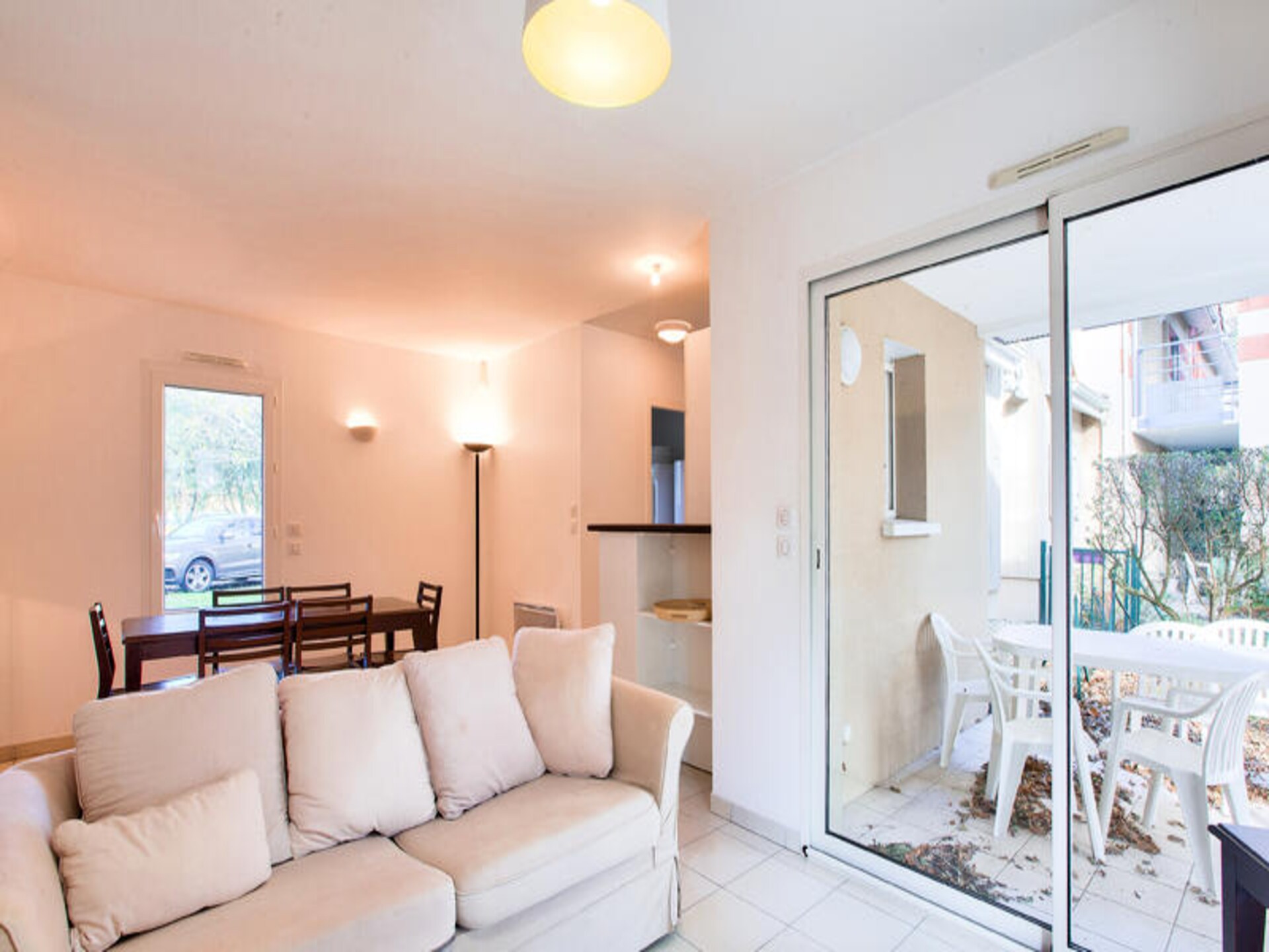 Ruim appartement in Soulac-sur-Mer met tuin, vlakbij de oceaan - foto 19