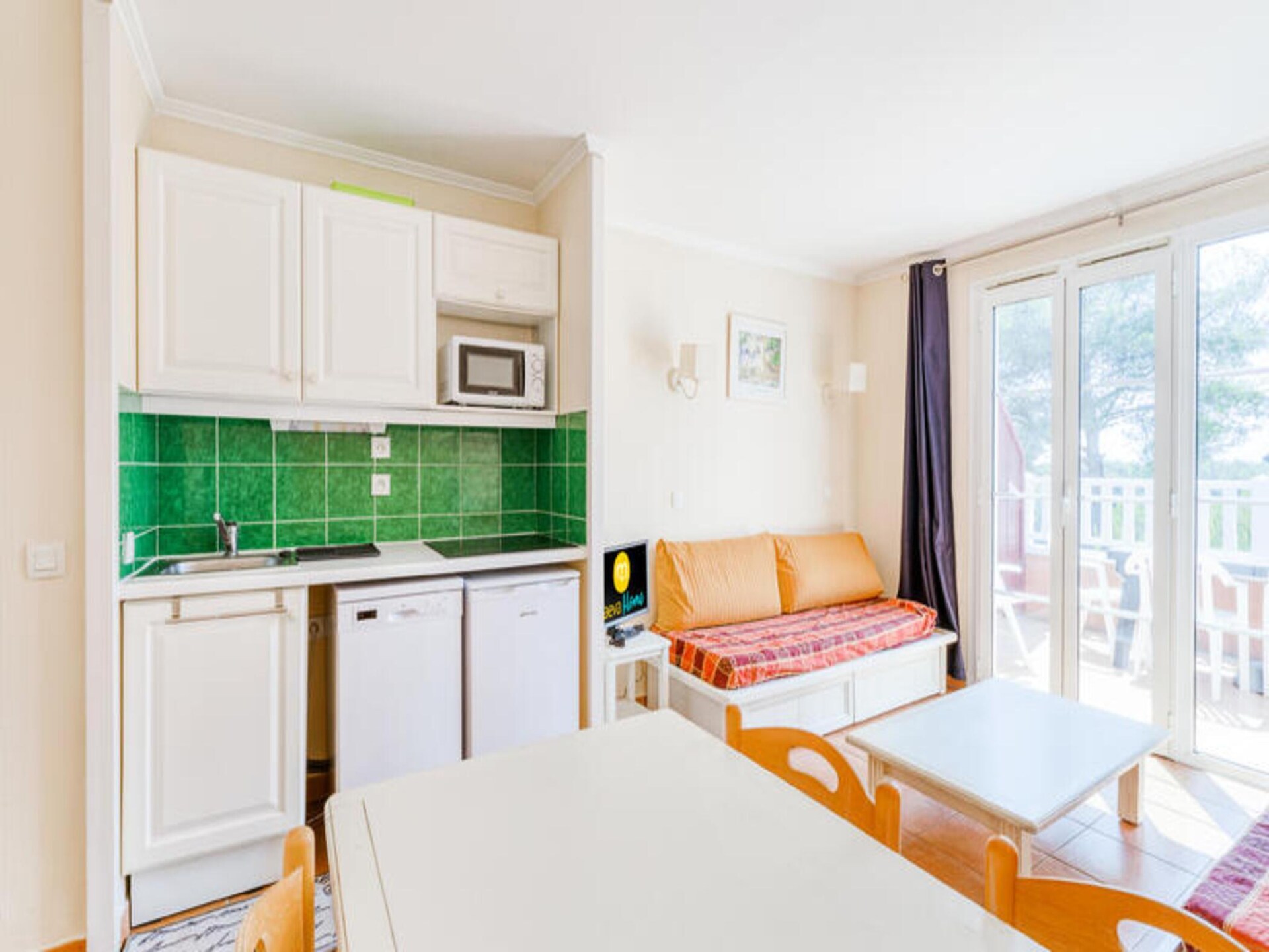 Knus appartement bij het meer op 4 km van de Middellandse Zee - foto 7