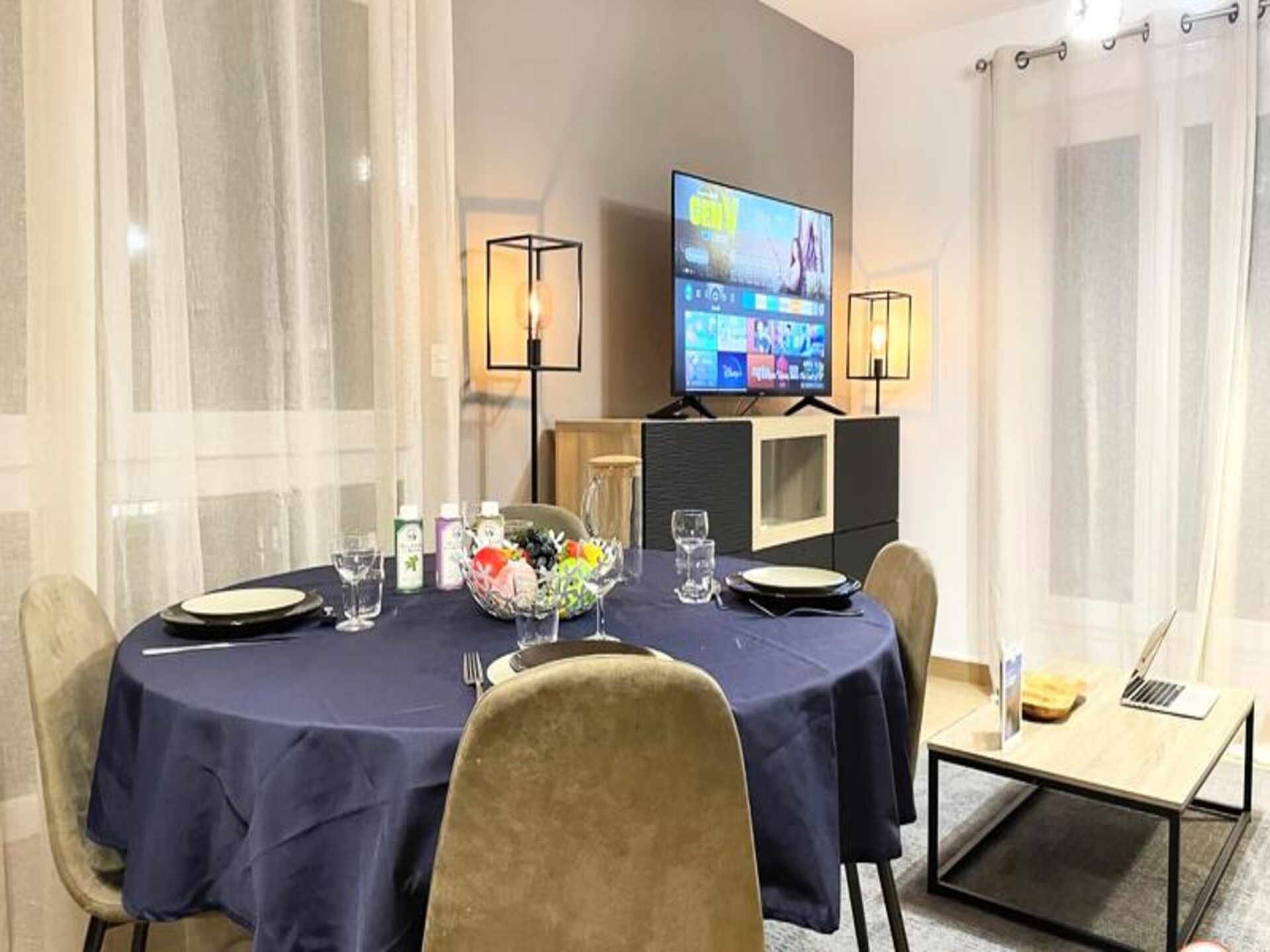 Modern appartement in Caen met parkeren en terras - foto 11