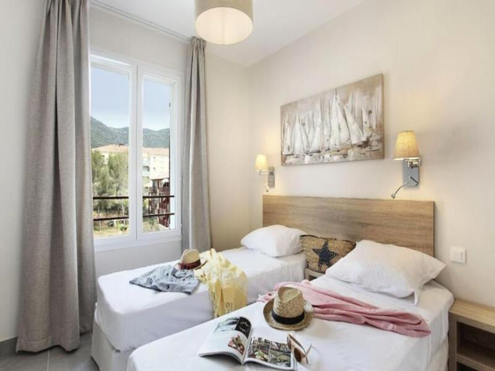 Ruim appartement voor 6 in bosrijke residentie met zwembad bij Cavalaire-sur-Mer - foto 17
