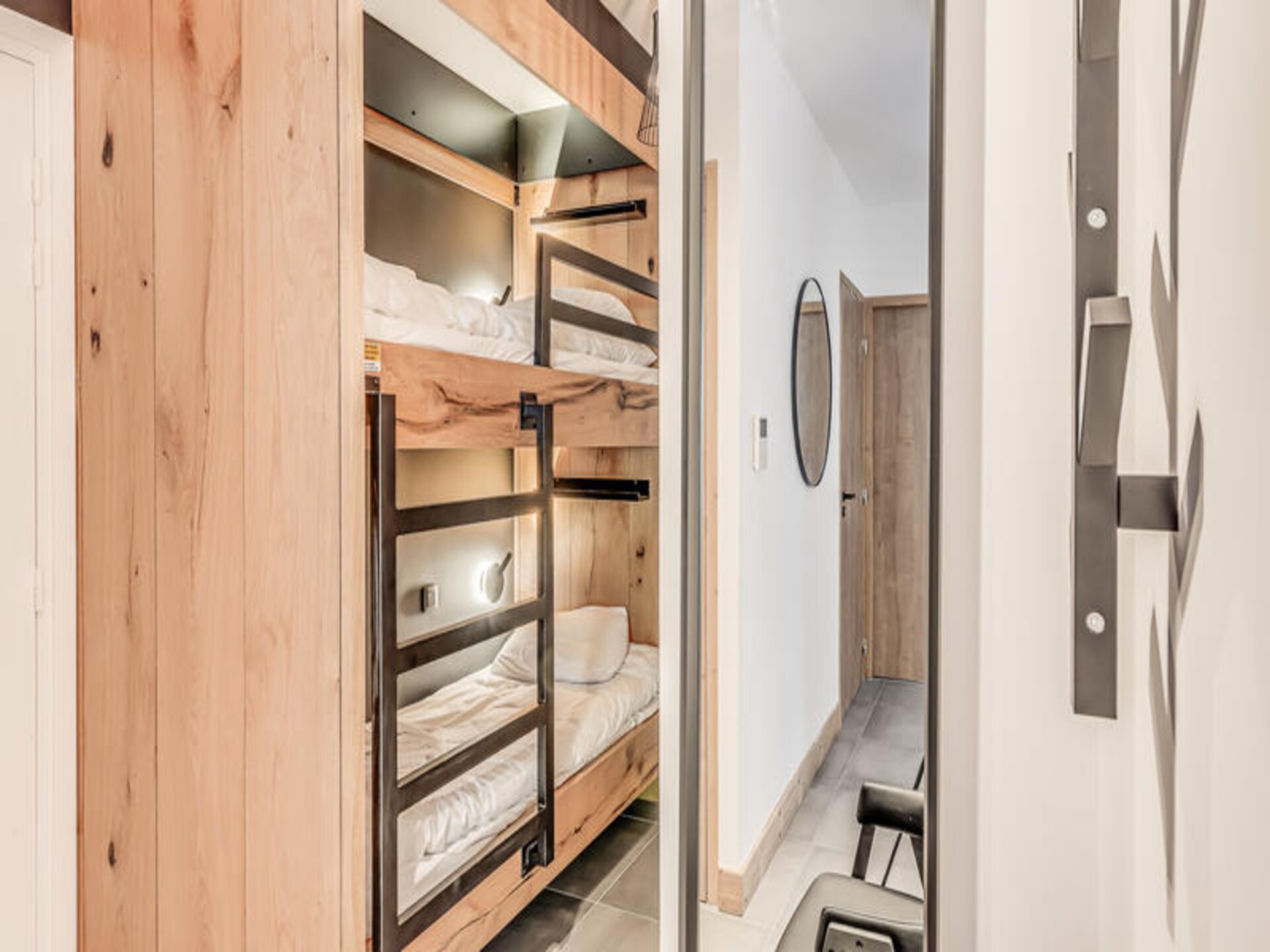 Modern 6-persoons appartement met bergzicht in Champagny-en-Vanoise - foto 22