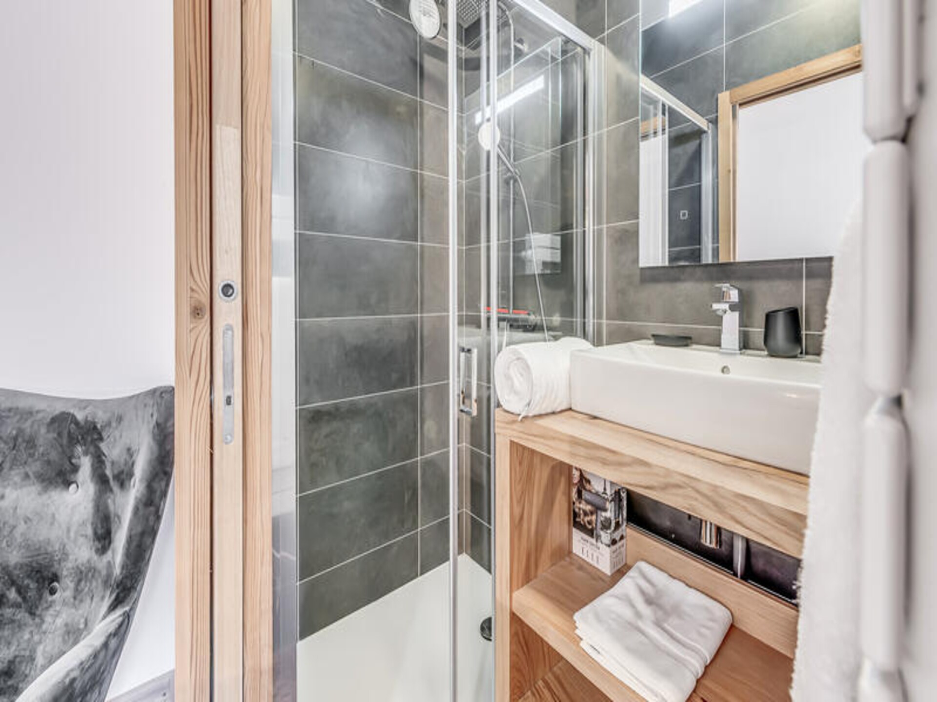 Modern 6-persoons appartement met bergzicht in Champagny-en-Vanoise - foto 29
