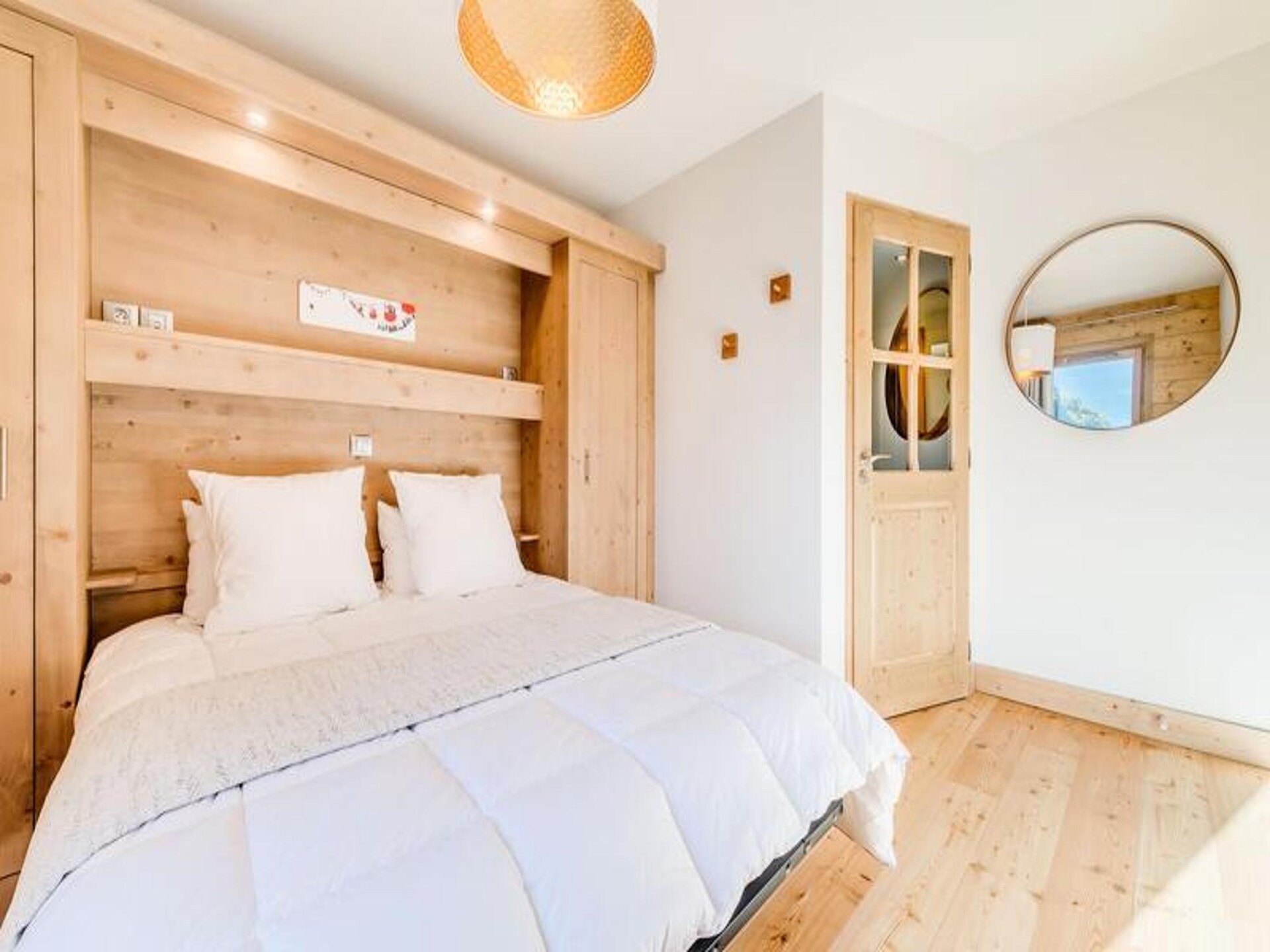 Ruim 6-persoons appartement met zuidbalkon op 20 meter van de gondel - foto 12