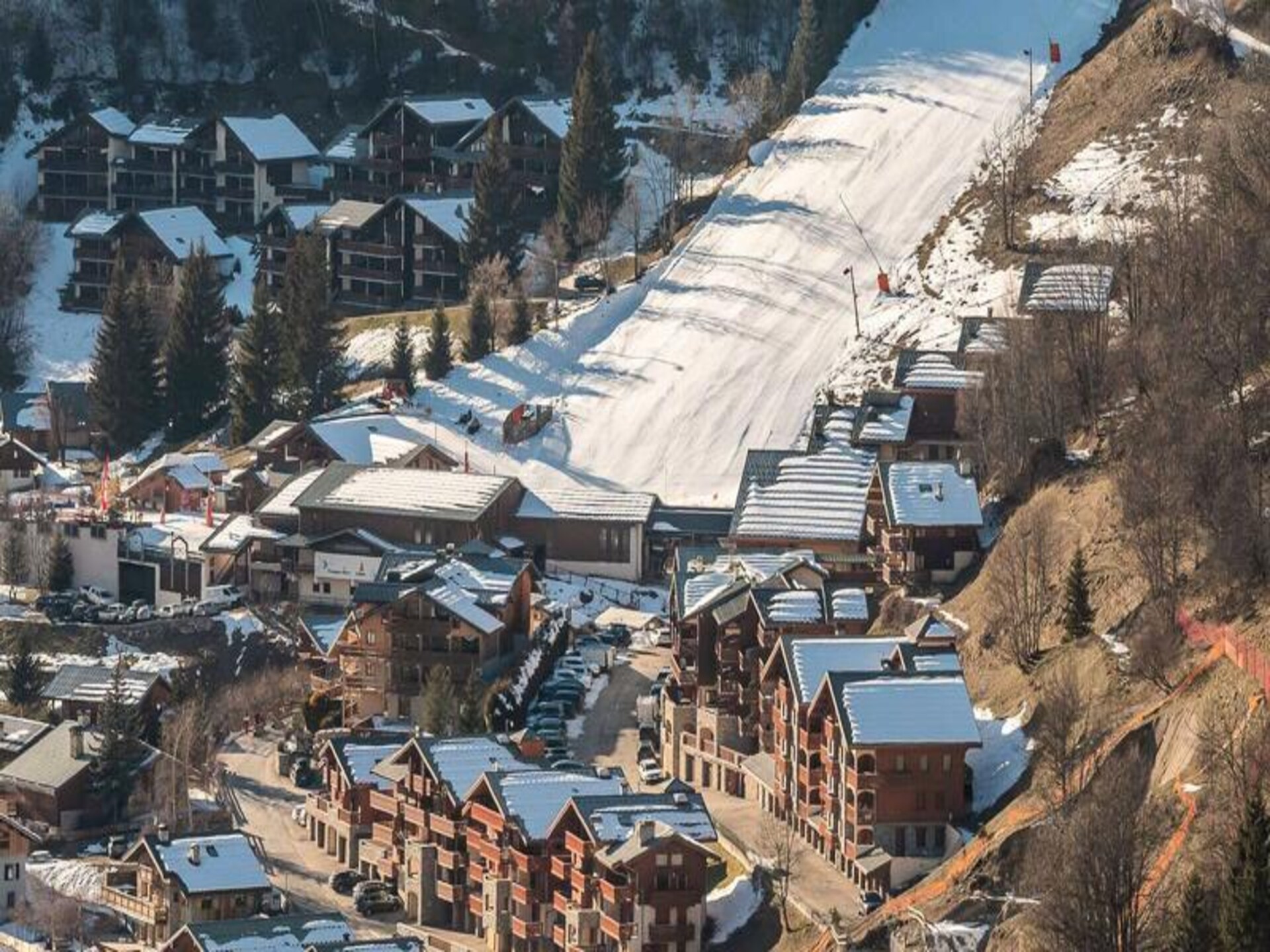Gezellig appartement in Champagny-en-Vanoise met zuidelijk balkon en skiopslag - foto 14