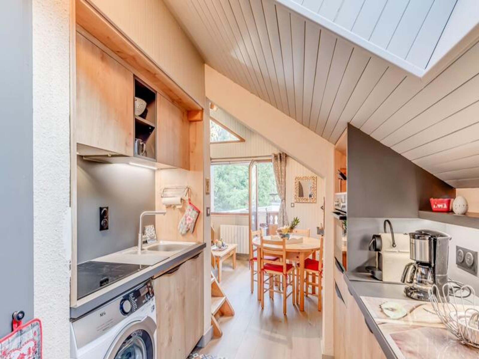 Modern appartement op 4e verdieping met balkon, direct aan de gondel - foto 18