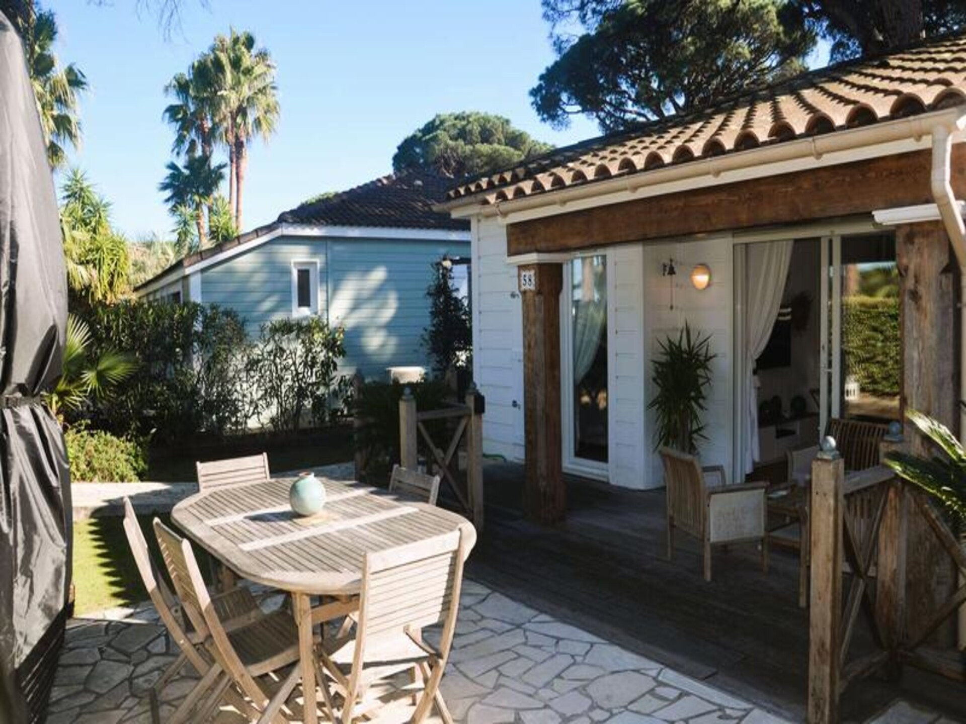 Houten chalet voor 6 personen bij Saint-Tropez met airco en tuin - foto 2