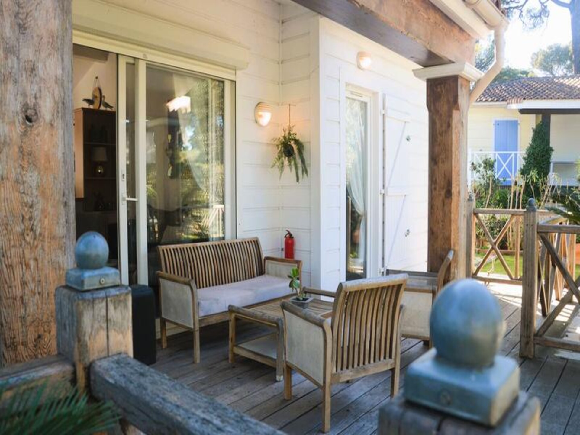 Houten chalet voor 6 personen bij Saint-Tropez met airco en tuin - foto 4