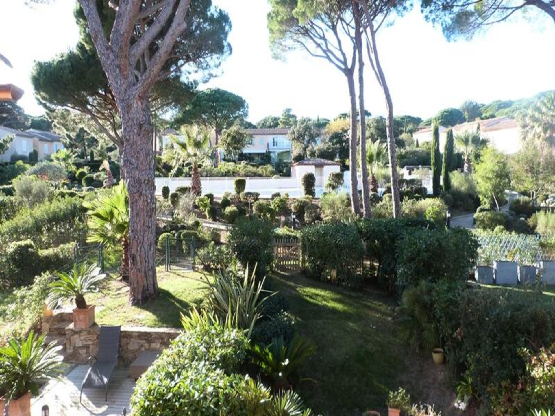 Ruim halfvrijstaand vakantiehuis voor 7 personen met tuin, vlakbij Saint-Tropez - foto 9