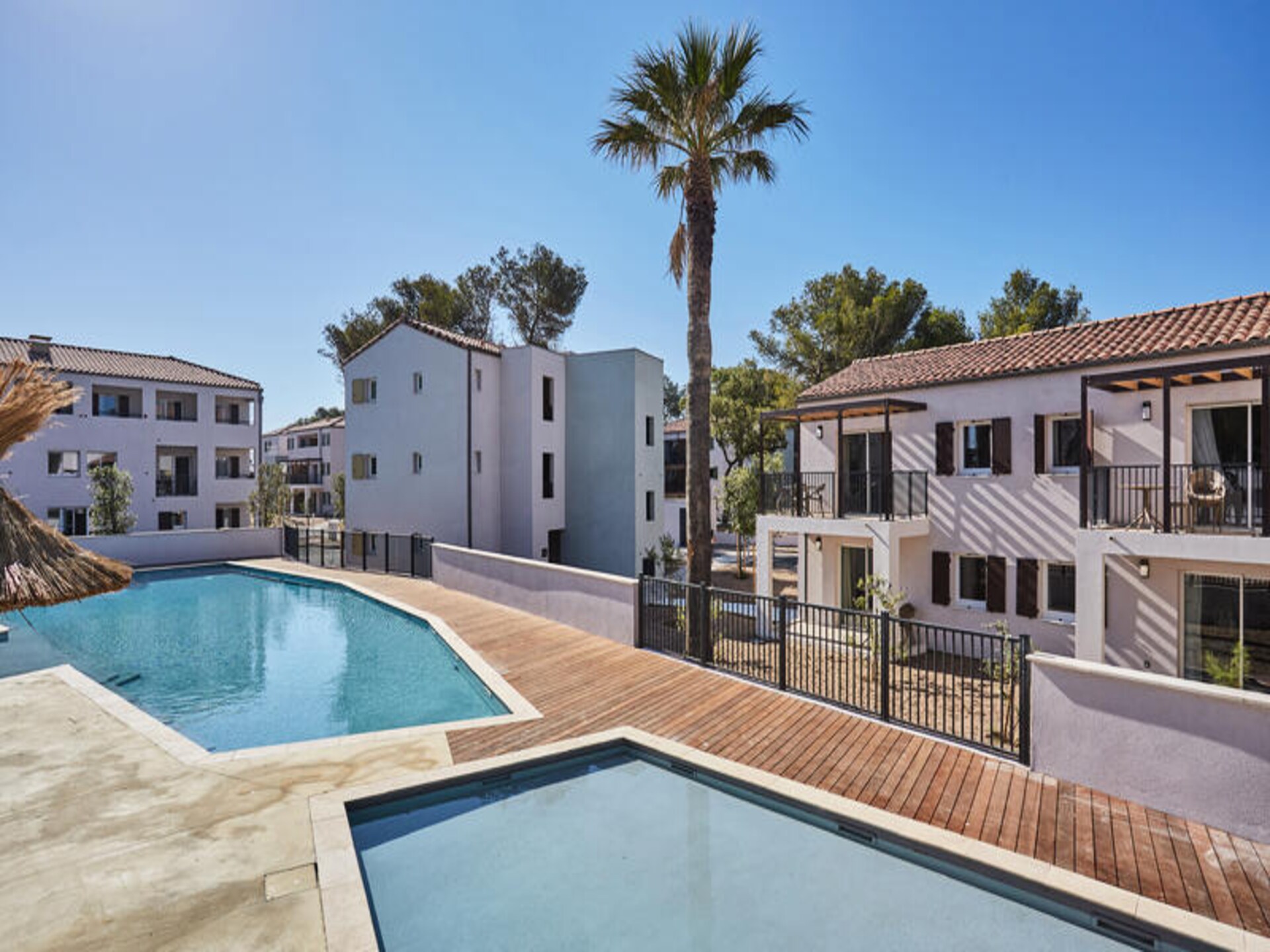 Modern appartement voor 6 aan de Côte d'Azur met zwembad, vlakbij strand - foto 4