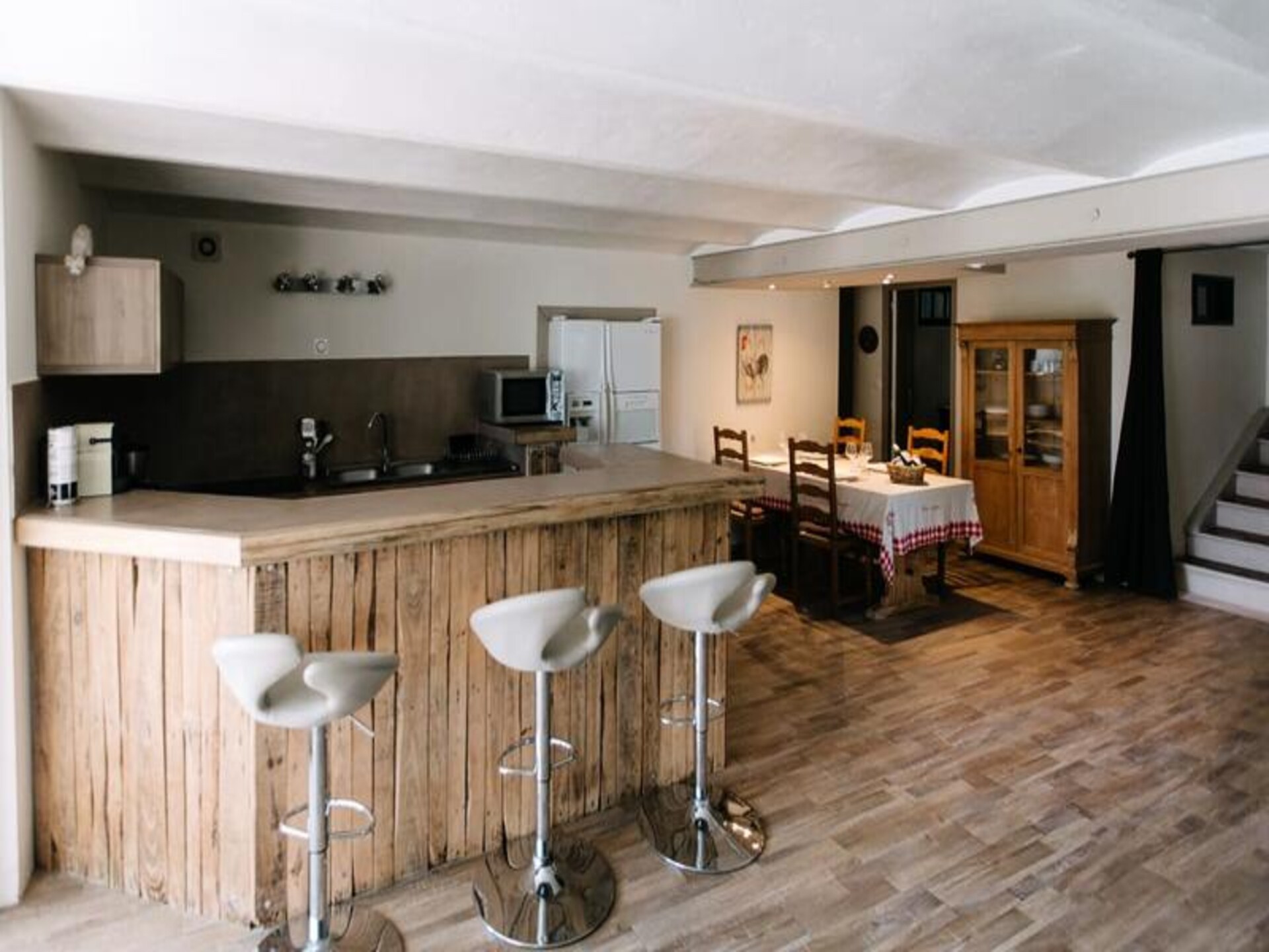 Charmant appartement met tuin in hartje Isle-sur-la-Sorgue, 85m² - foto 12