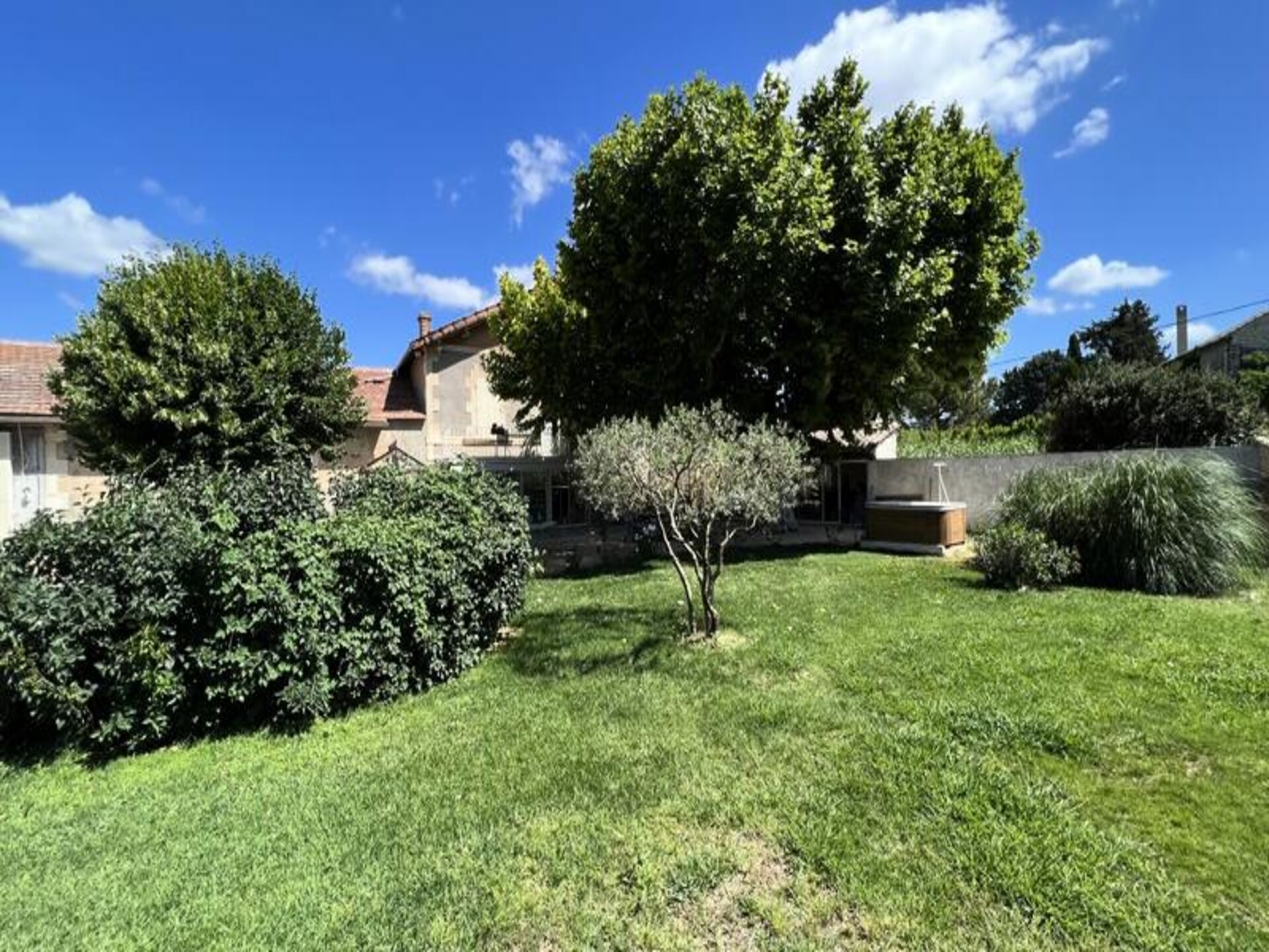 Charmant appartement met tuin in hartje Isle-sur-la-Sorgue, 85m² - foto 21