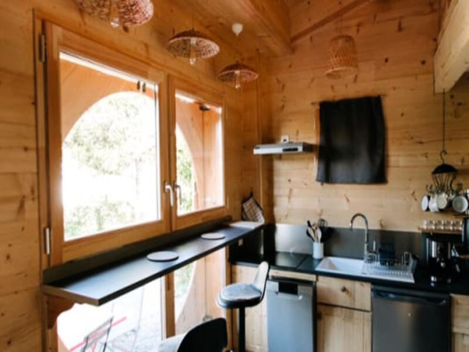 Charmant Tiny House in hartje Isle-sur-la-Sorgue voor 2 personen - foto 4