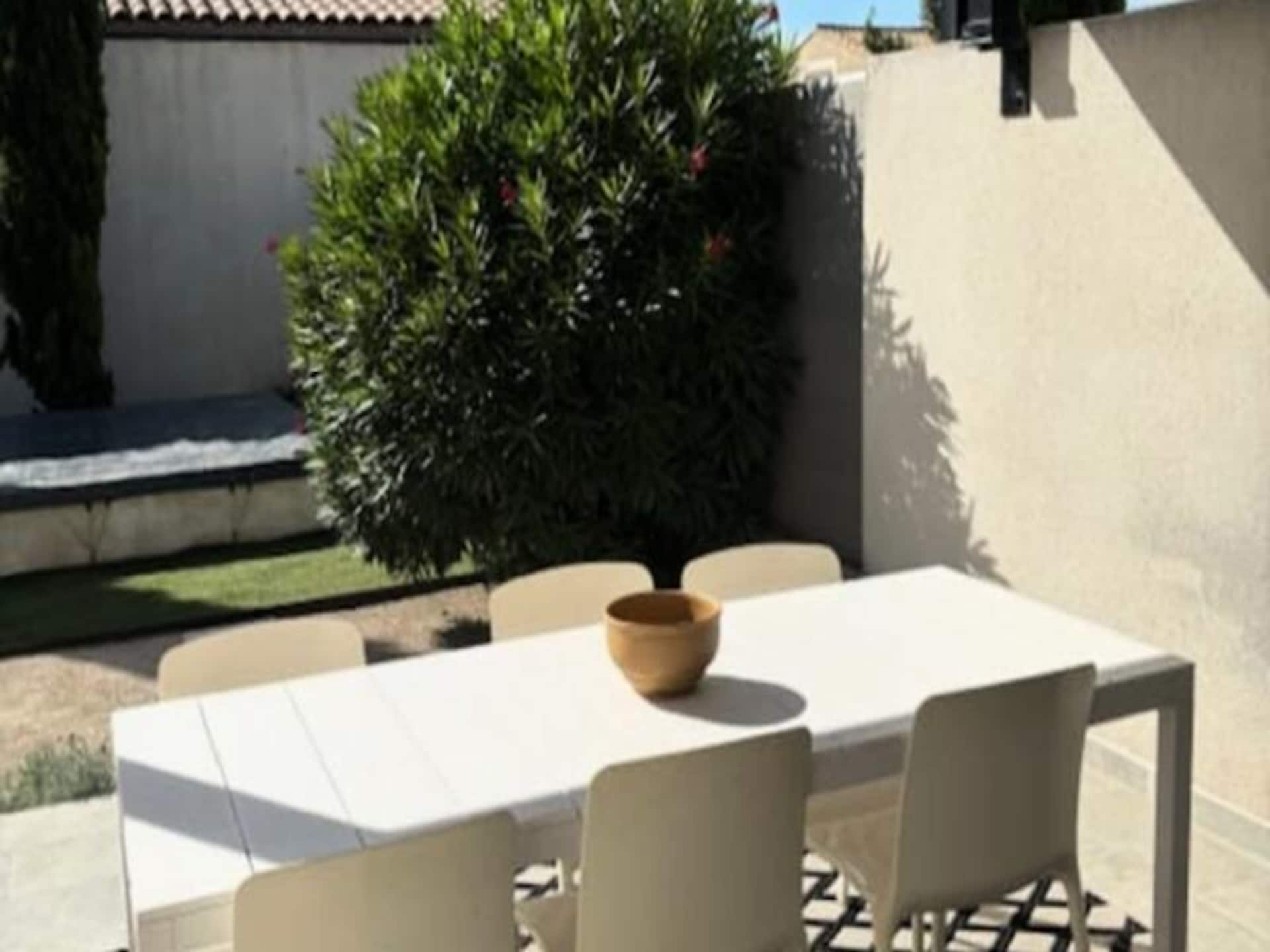 Villa Anna met privézwembad, op loopafstand van het centrum van Isle-sur-la-Sorgue - foto 3
