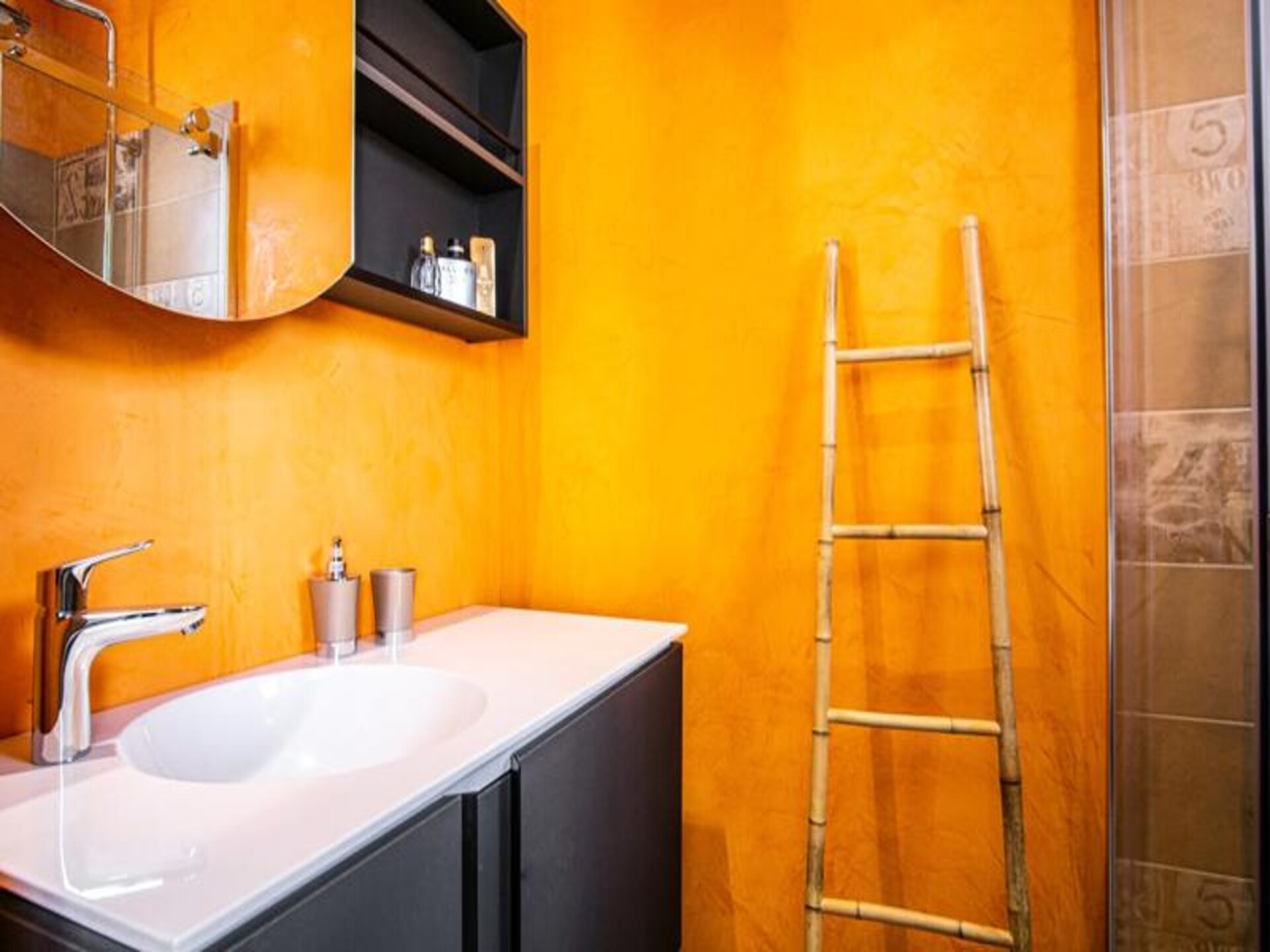 Modern vakantiehuis met privézwembad en wijngaardzicht bij Isle-sur-la-Sorgue - foto 5