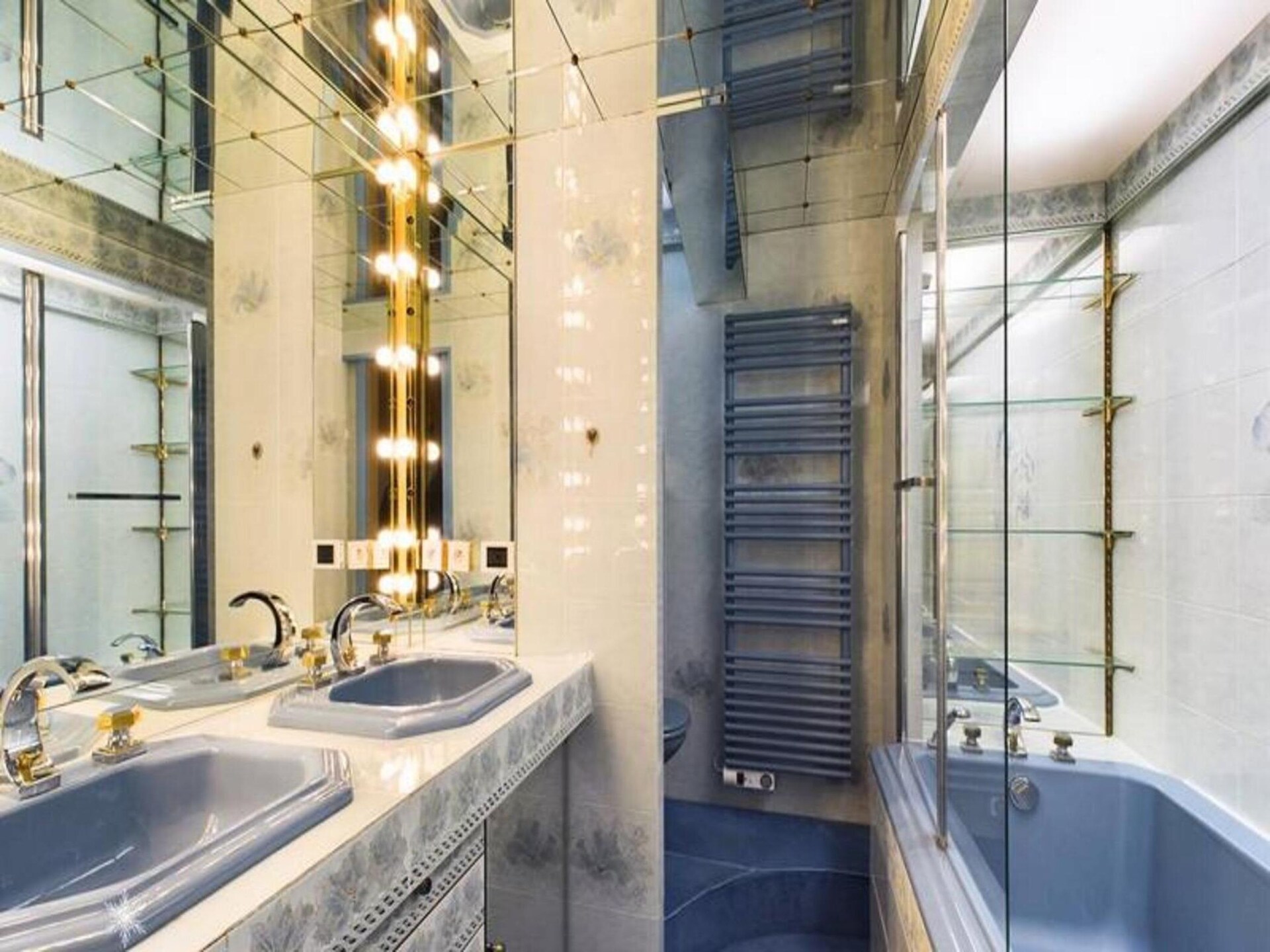 Ruim 8-persoons appartement in Montvalezan, direct bij de piste - foto 15