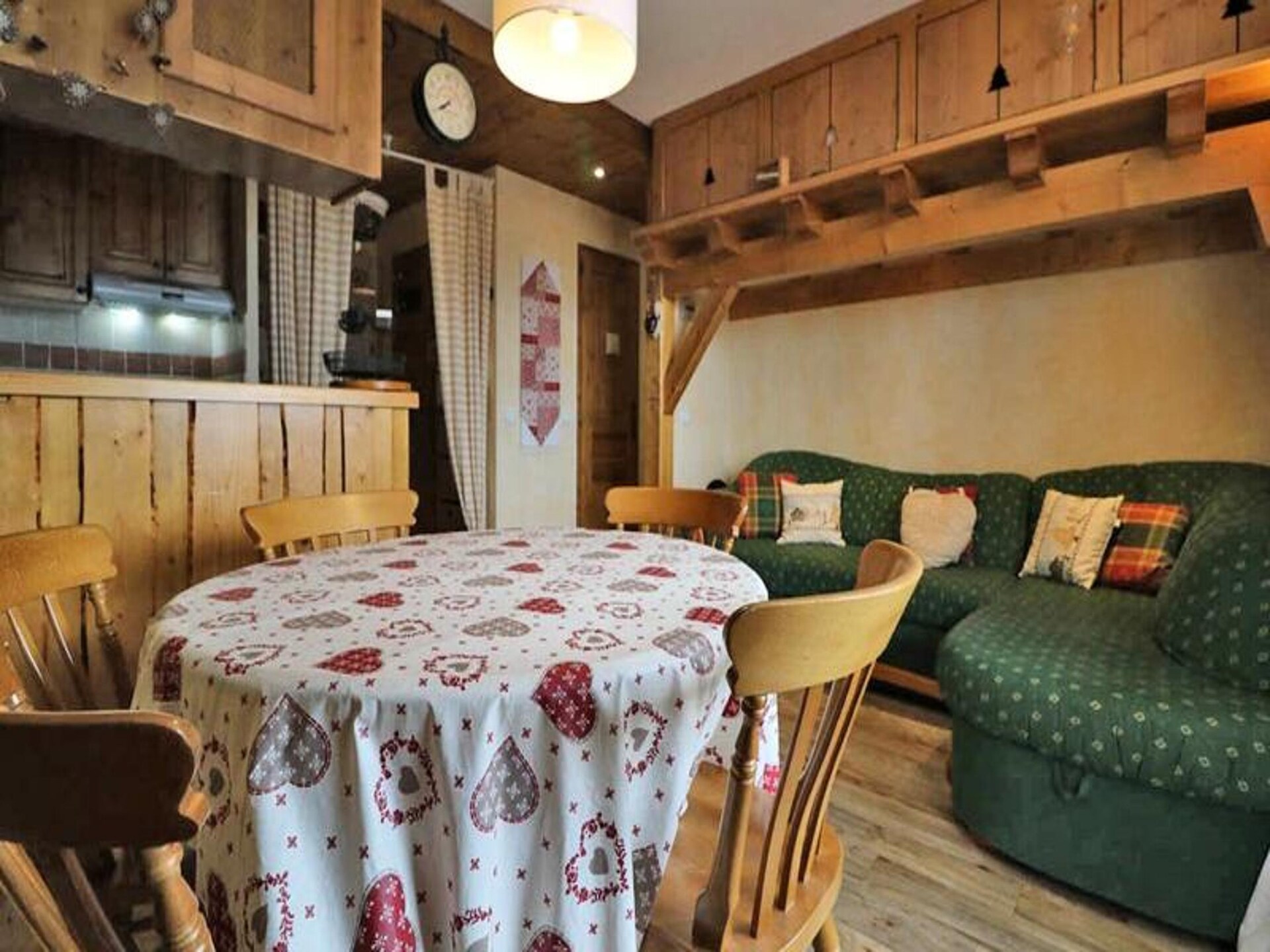 Zonnig 3-kamerappartement op 150m van de skilift in Montvalezan - foto 3