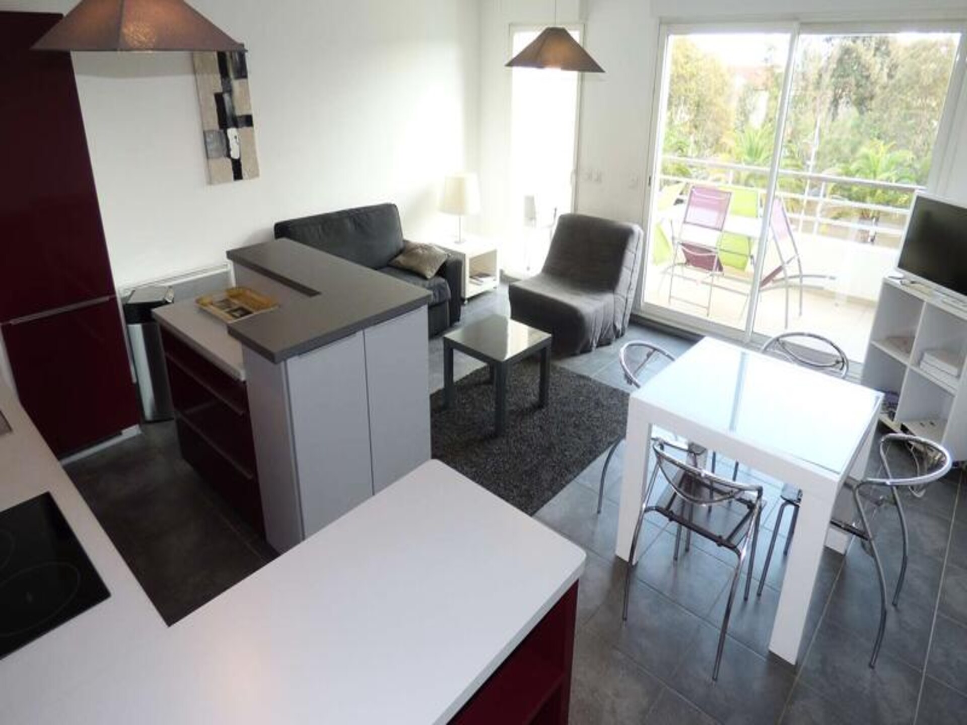 Modern appartement met zeezicht in hartje Les Sablettes, Côte d'Azur - foto 3