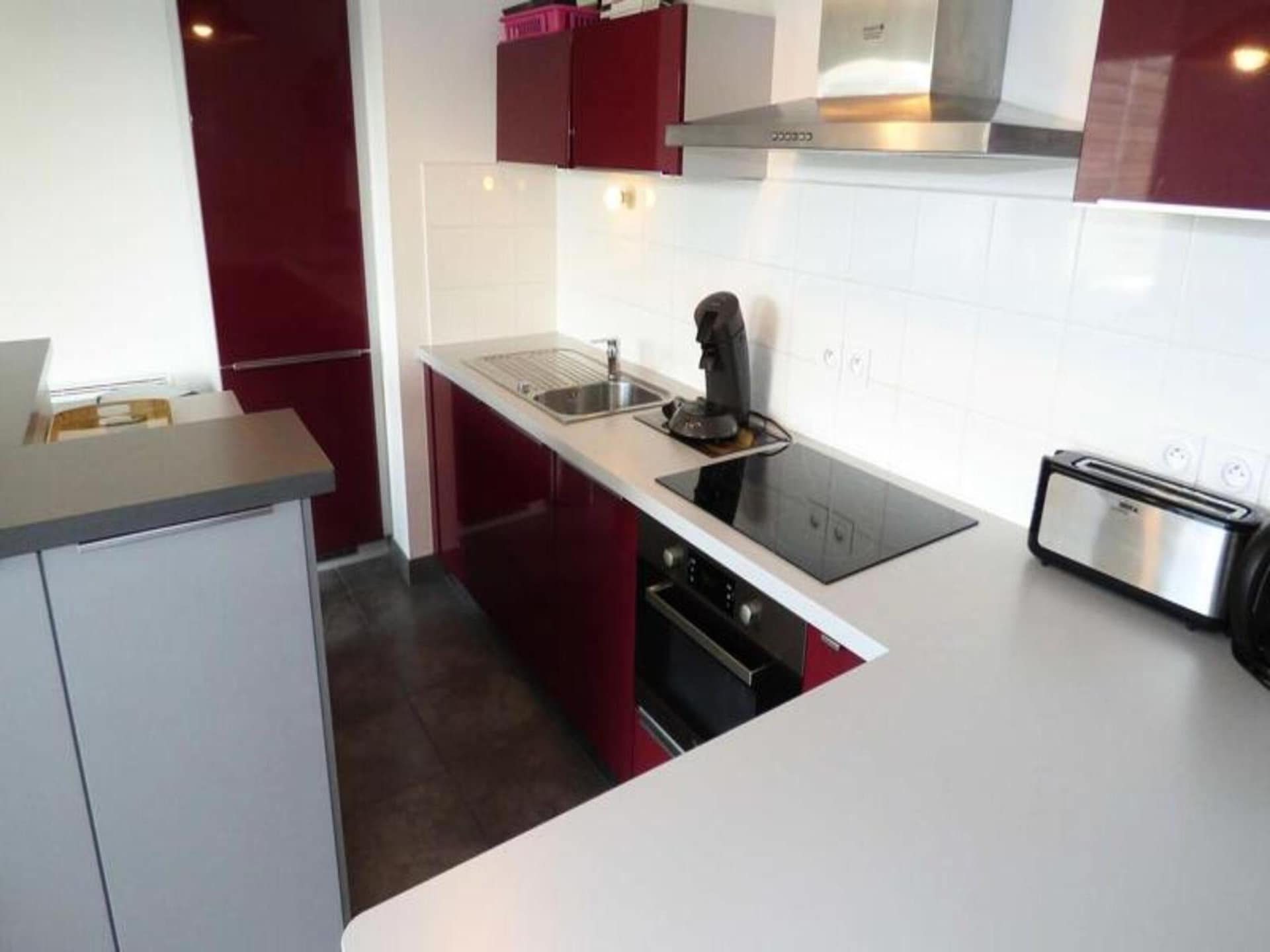 Modern appartement met zeezicht in hartje Les Sablettes, Côte d'Azur - foto 8