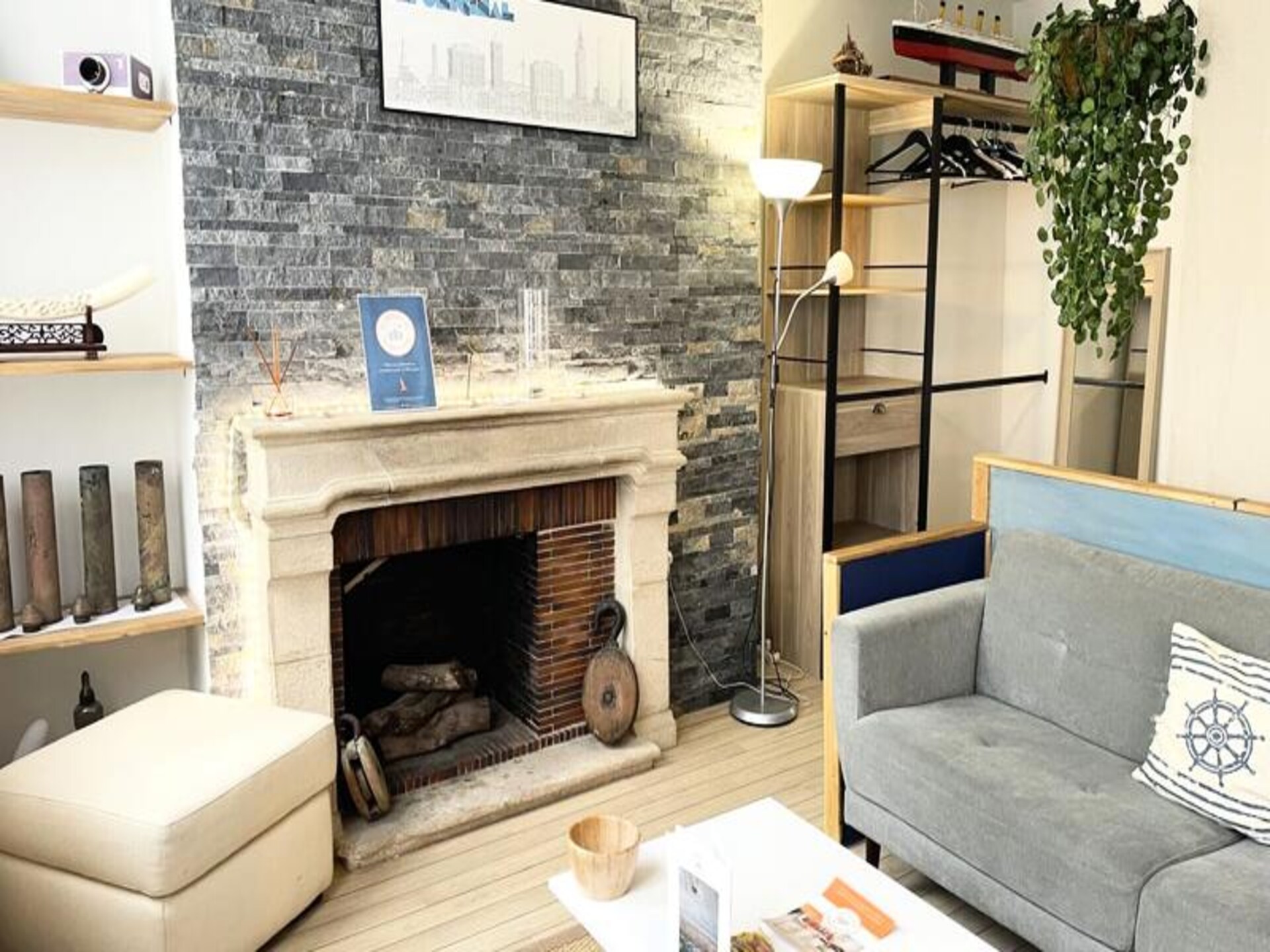 L'île Enchantée: Sfeervol appartement in monumentaal pand op Île Saint-François - foto 6