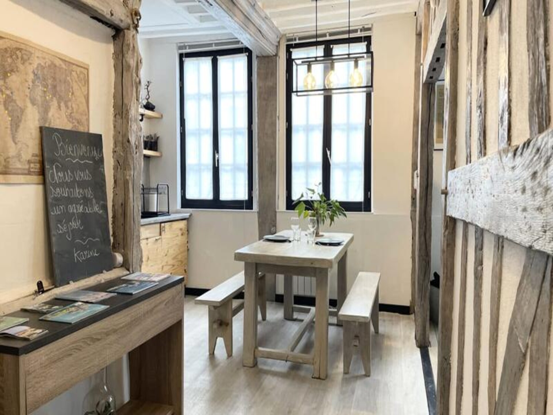 L'île Enchantée: Sfeervol appartement in monumentaal pand op Île Saint-François - foto 11