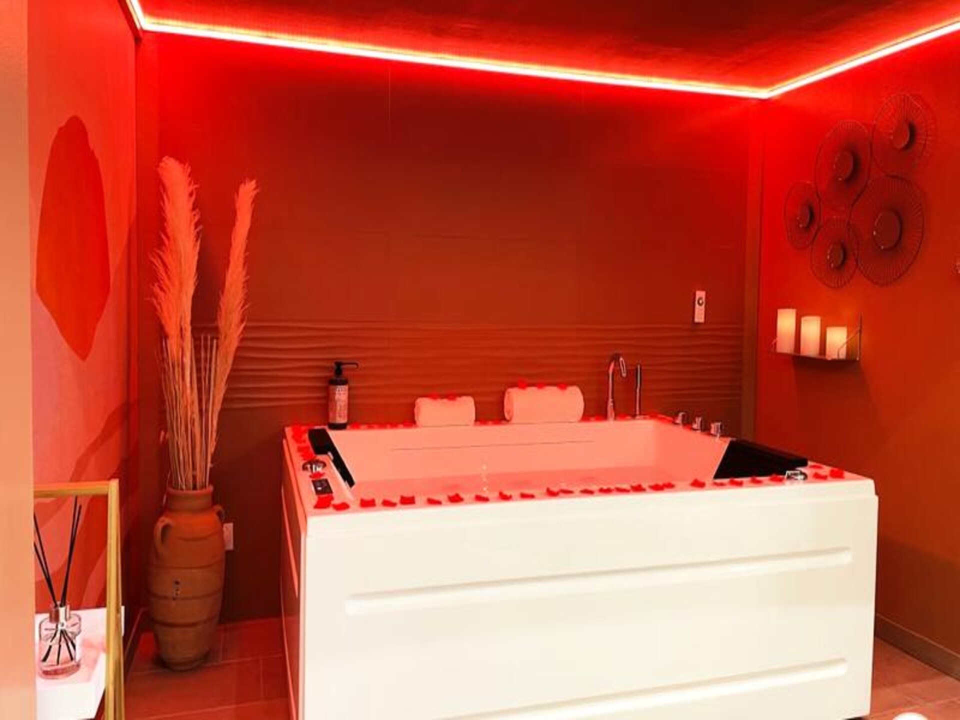 Industriële loft met jacuzzi spa & parkeren in hartje Le Havre - foto 31