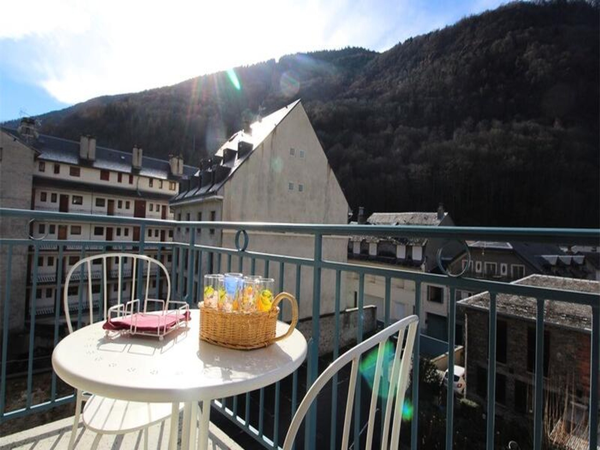 Zonnig appartement op de 5e verdieping met bergzicht en balkon in Bagnères-de-Luchon - foto 6