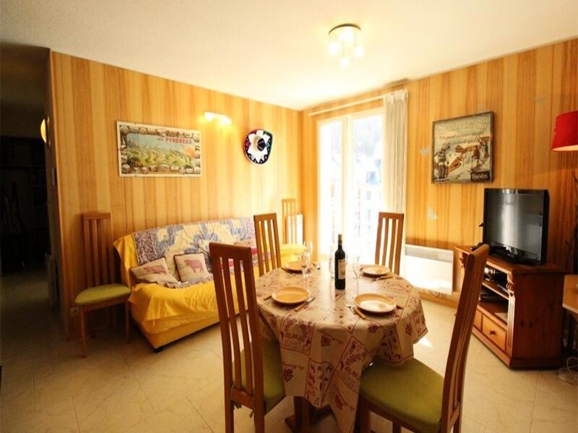 Ruim appartement met bergzicht in Bagneres De Luchon voor 7 personen - foto 8