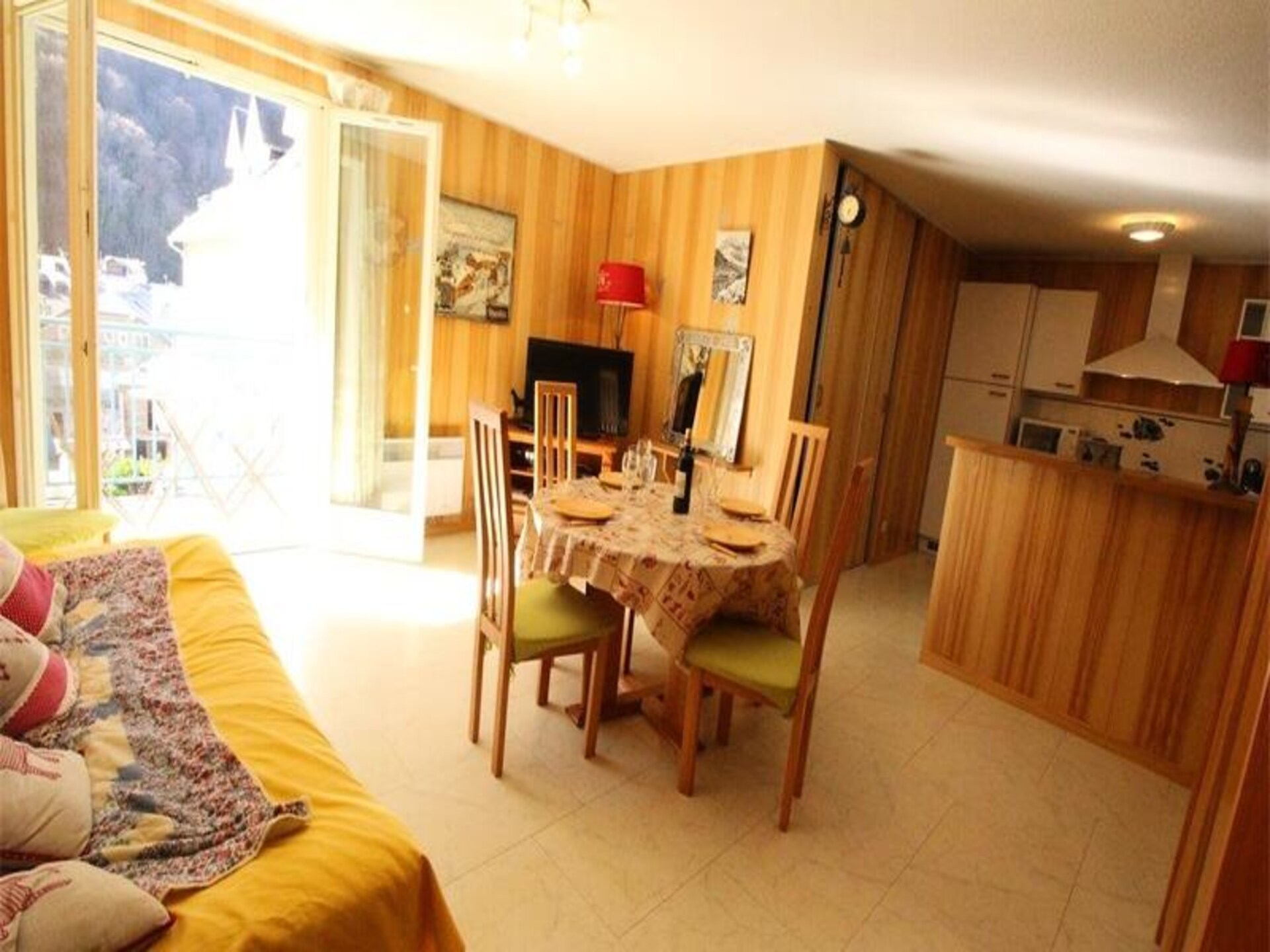Ruim appartement met bergzicht in Bagneres De Luchon voor 7 personen - foto 11