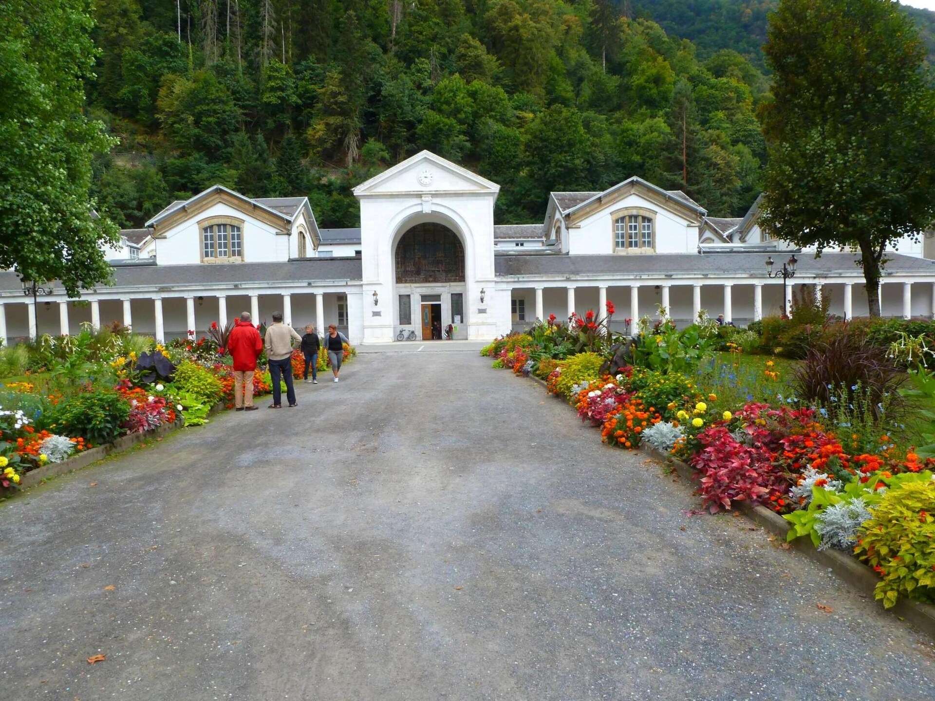 Knusse studio voor 4 met bergzicht en loggia in Bagneres de Luchon - foto 11