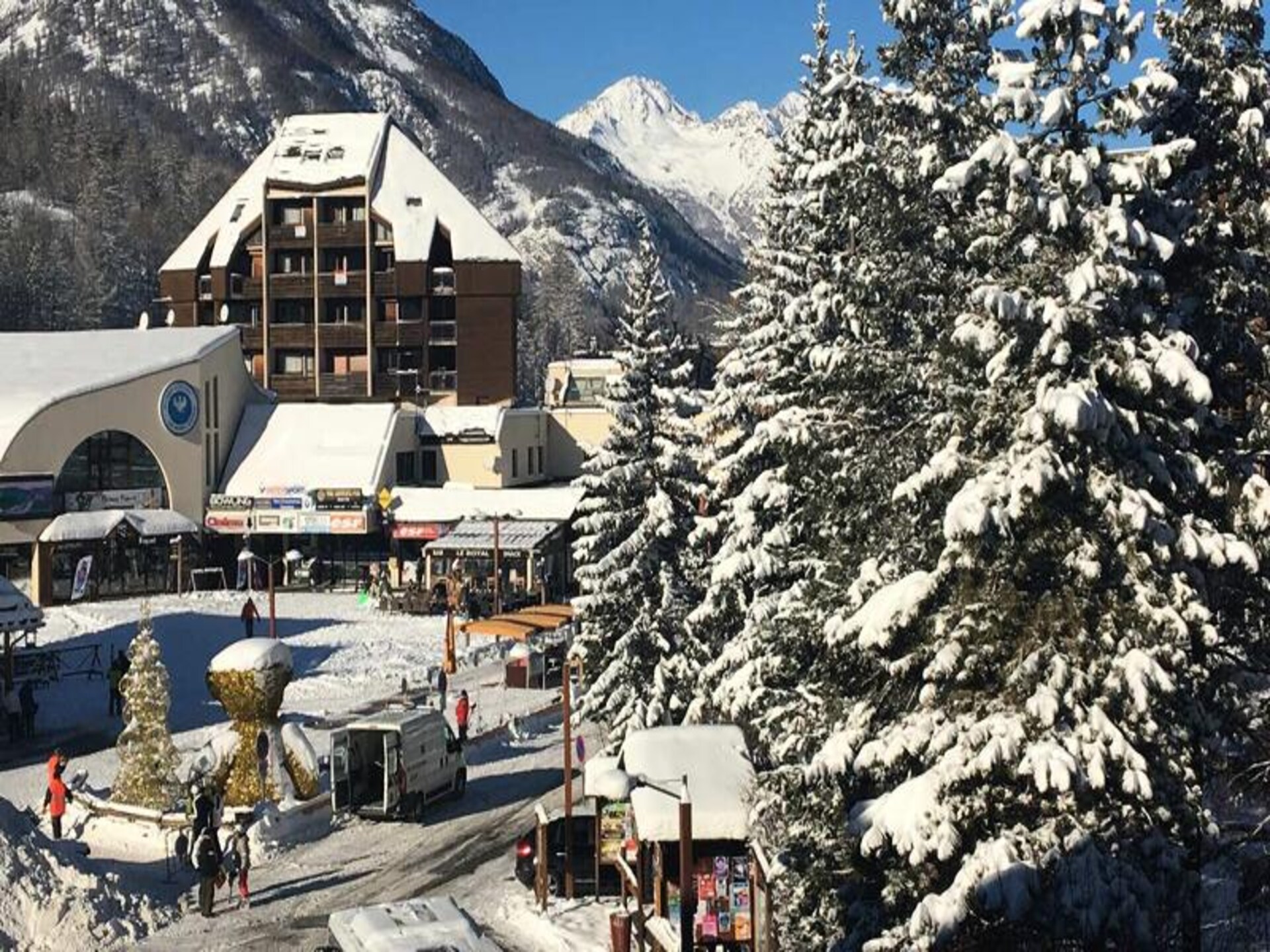 Knus appartement voor 4 aan voet skilift in St Chaffrey - foto 2