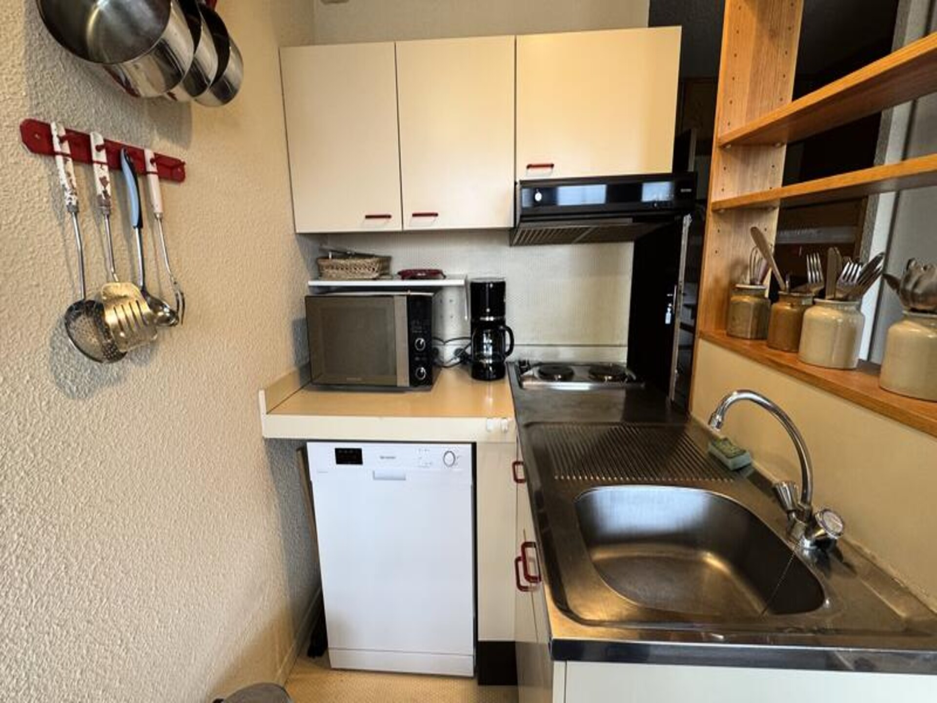 Knus appartement voor 4 aan voet skilift in St Chaffrey - foto 6
