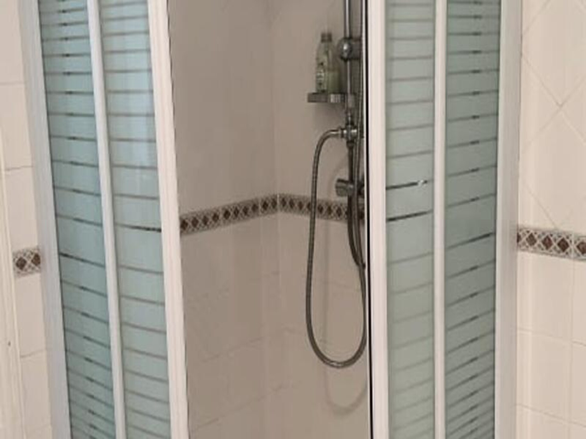 Licht appartement met uitzicht op de golfbaan in Saint-François - foto 22