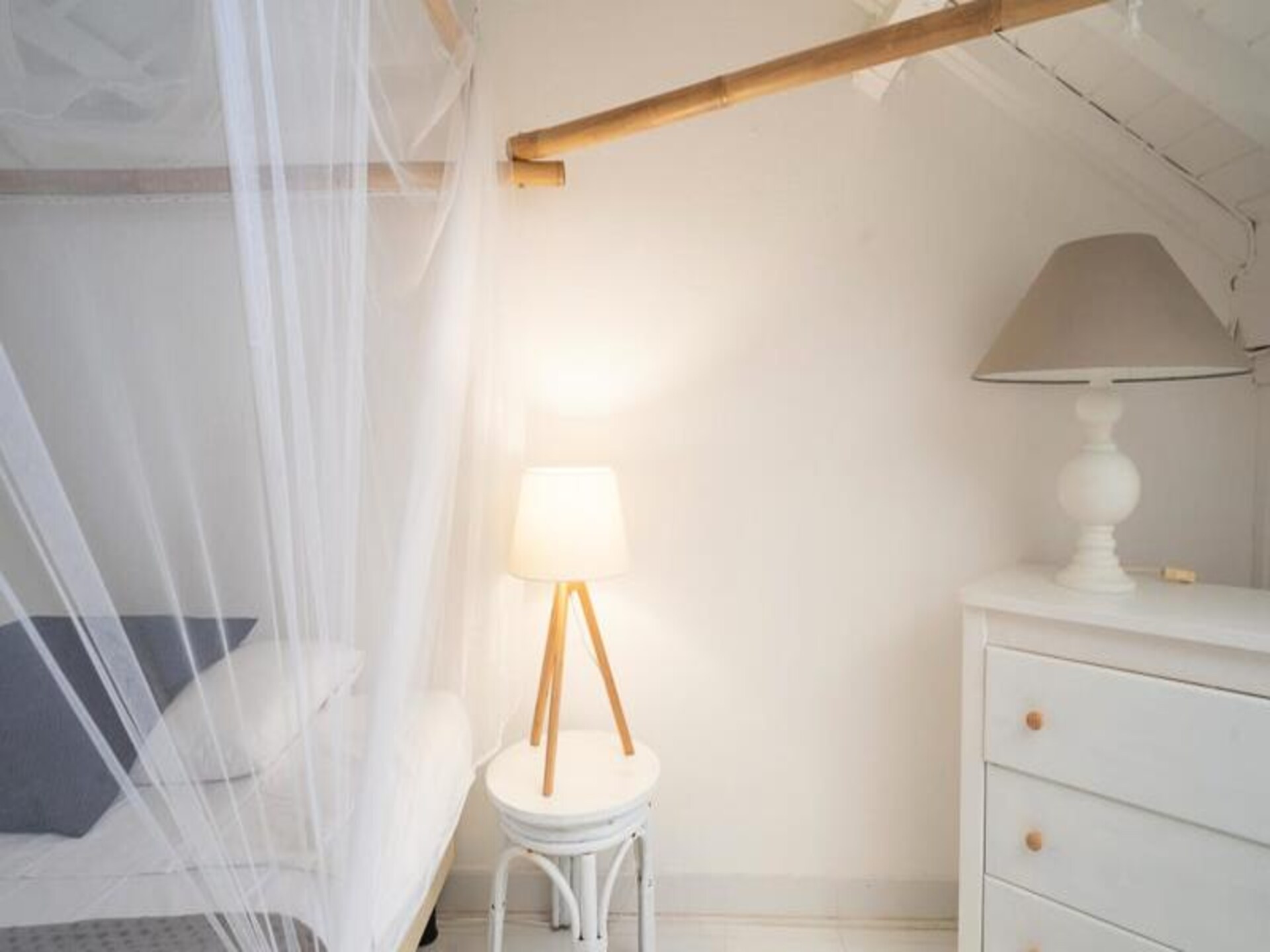 Licht appartement aan jachthaven Saint-François met zwembaden - foto 16