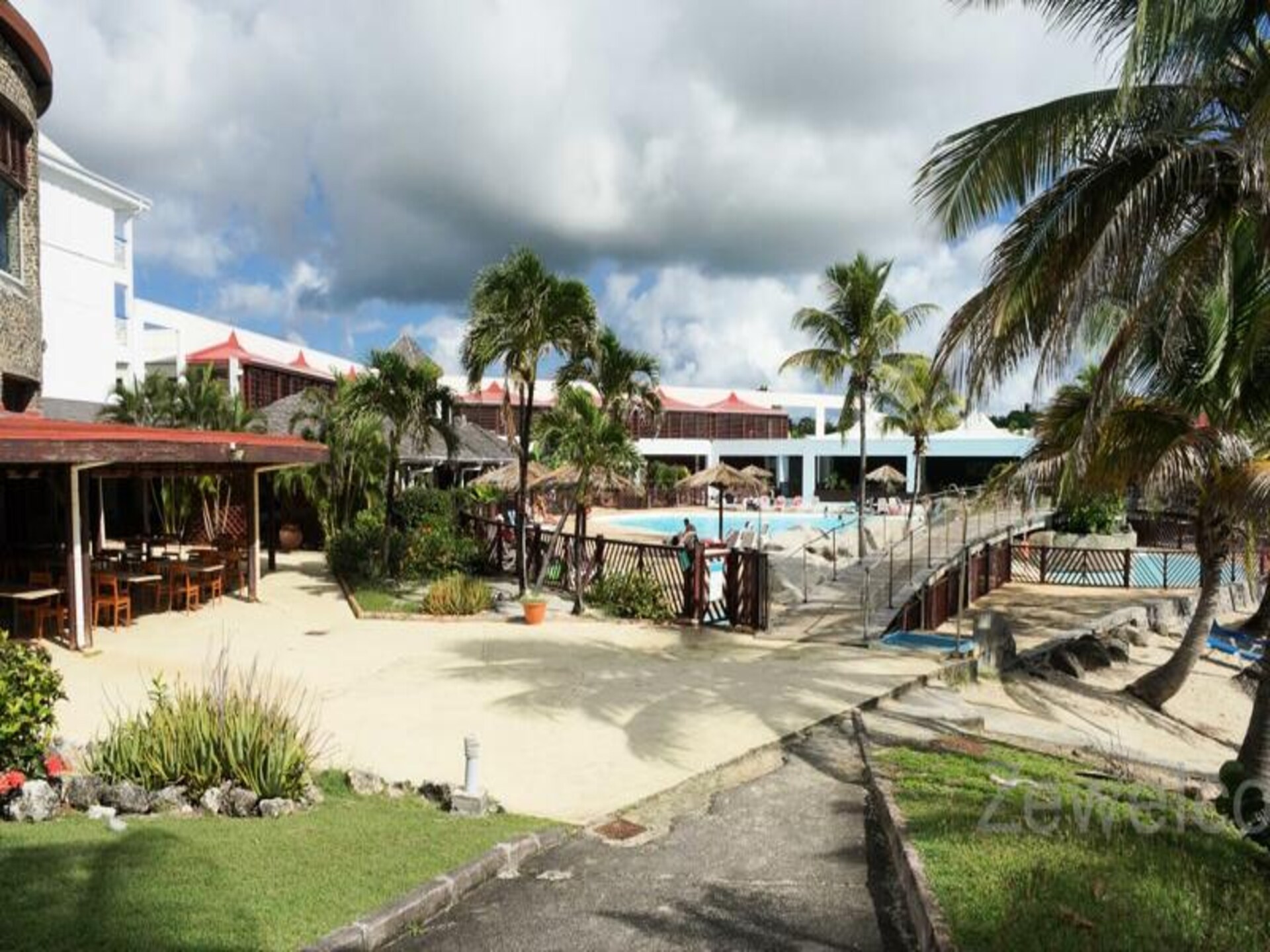 Appartement Blue Lagon: tropisch verblijf met zwembad nabij strand - foto 4