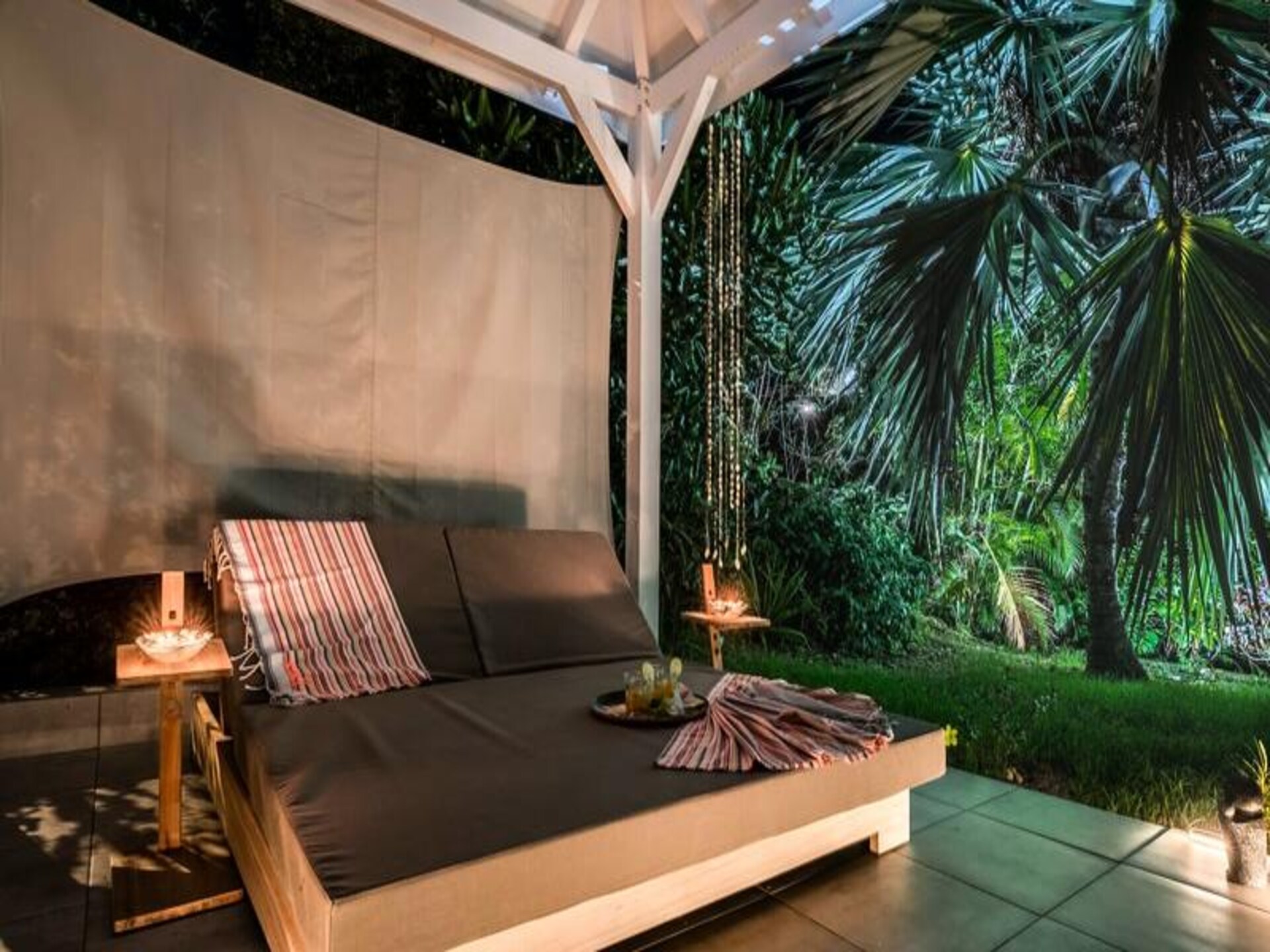 Luxe villa met privézwembad en jacuzzi op loopafstand van strand Saint-François - foto 6