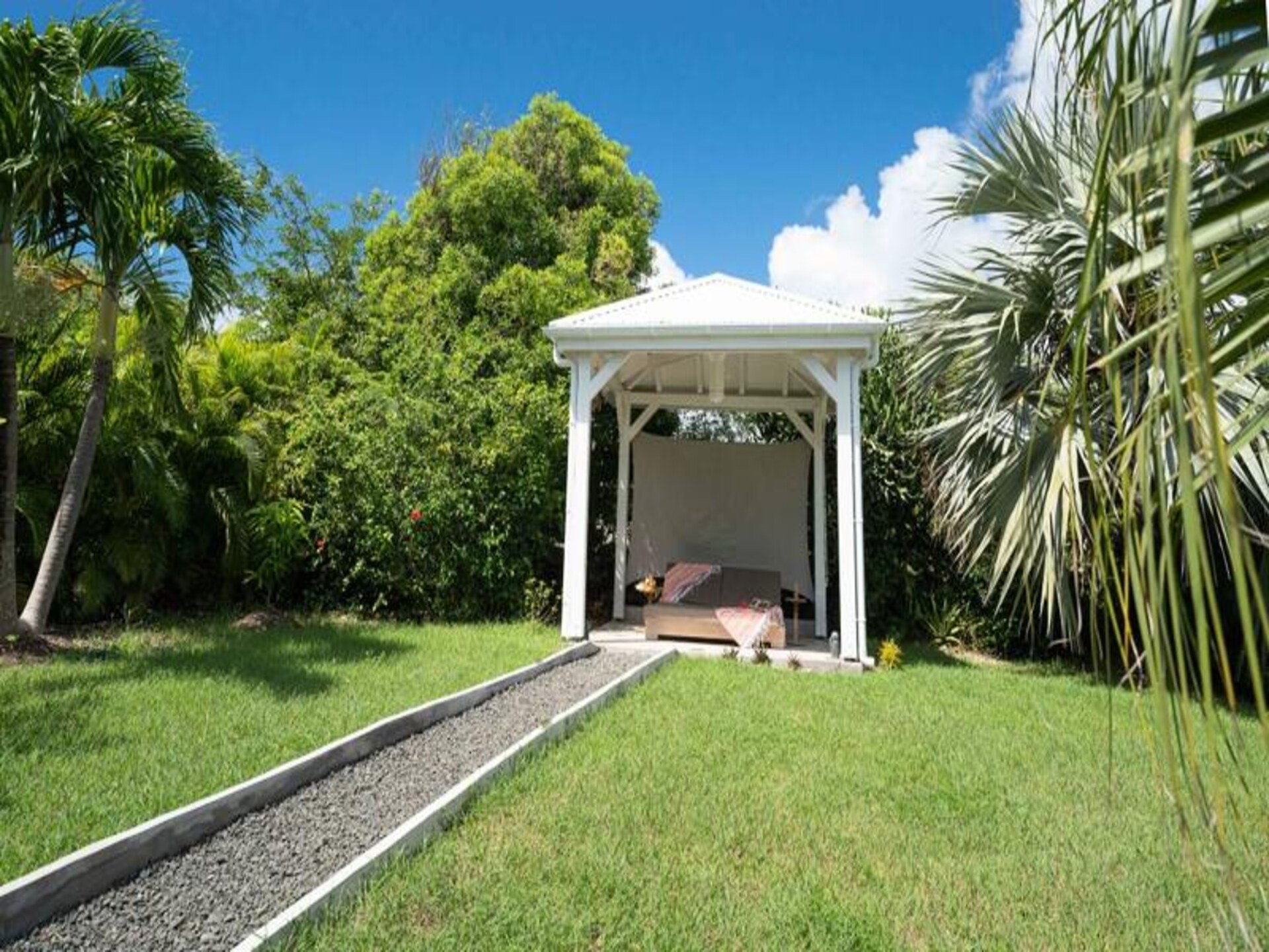 Luxe villa met privézwembad en jacuzzi op loopafstand van strand Saint-François - foto 13