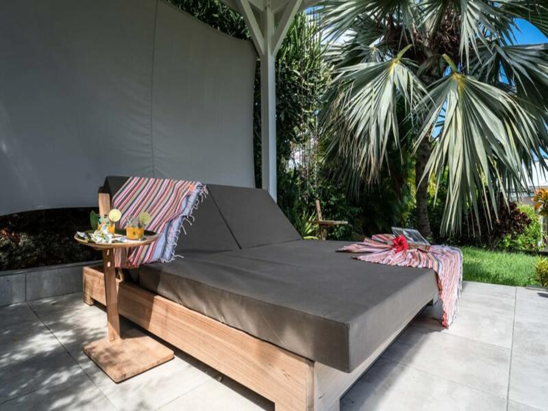 Luxe villa met privézwembad en jacuzzi op loopafstand van strand Saint-François - foto 17