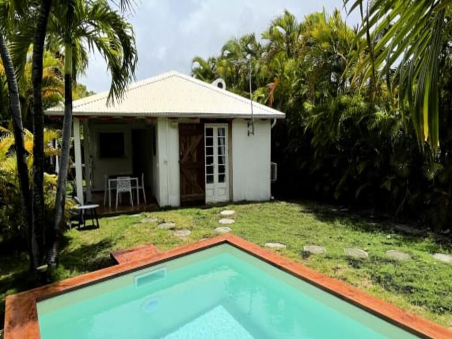 Intieme bungalow met privézwembad op 5 minuten van strand en centrum Saint-François - foto 5