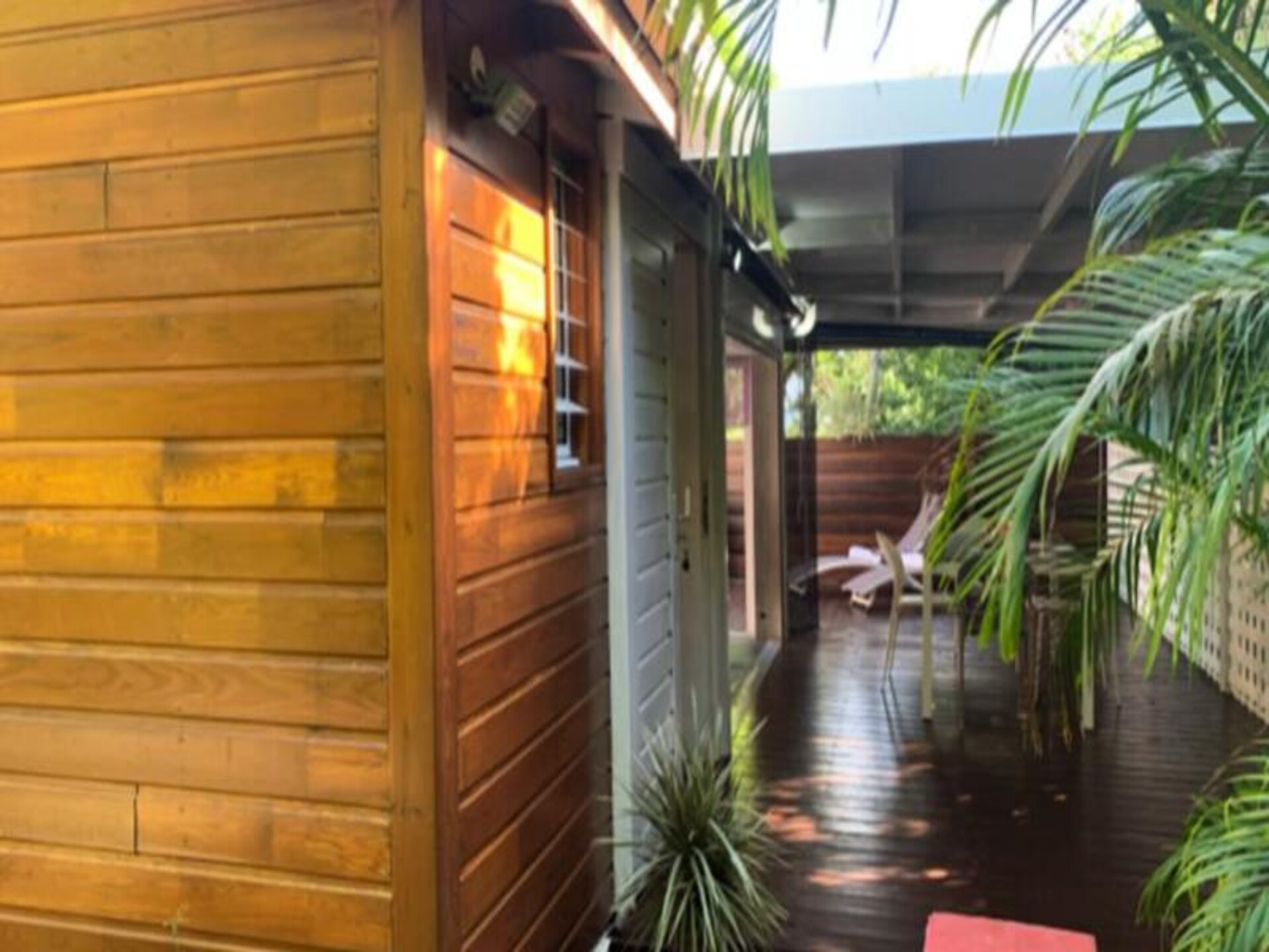 Sfeervol appartement met tuin in Saint François, vlakbij het strand - foto 4