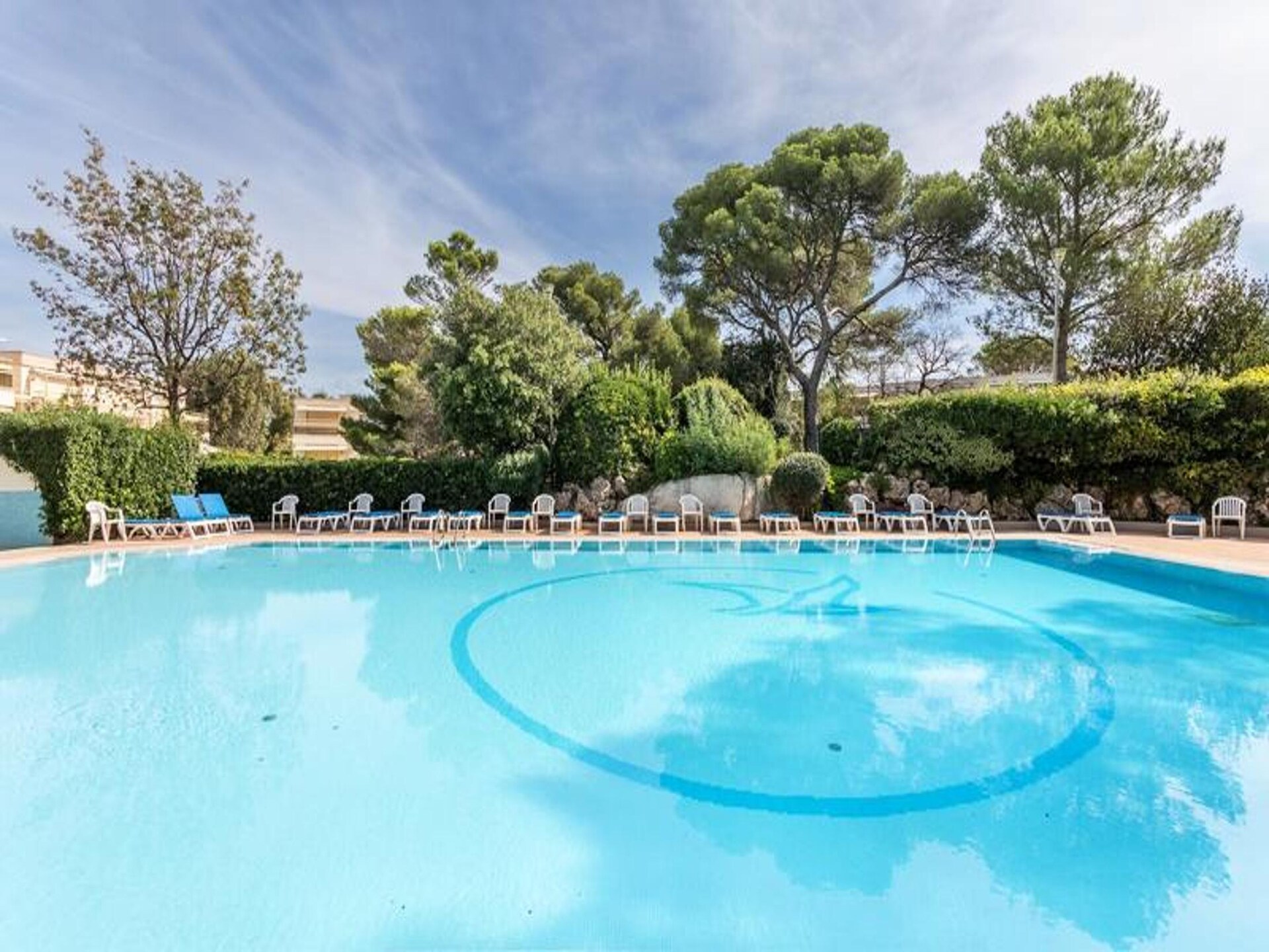 Familieappartement met tuinzicht op 300m van de baai in Saint-Raphaël - foto 1