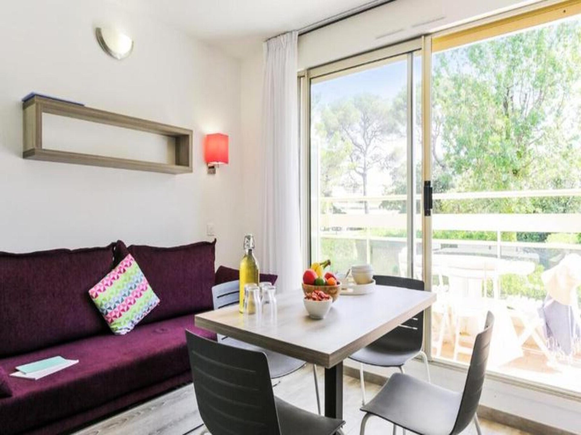 Knus appartement bij het strand van Saint-Raphaël met zwembad - foto 13